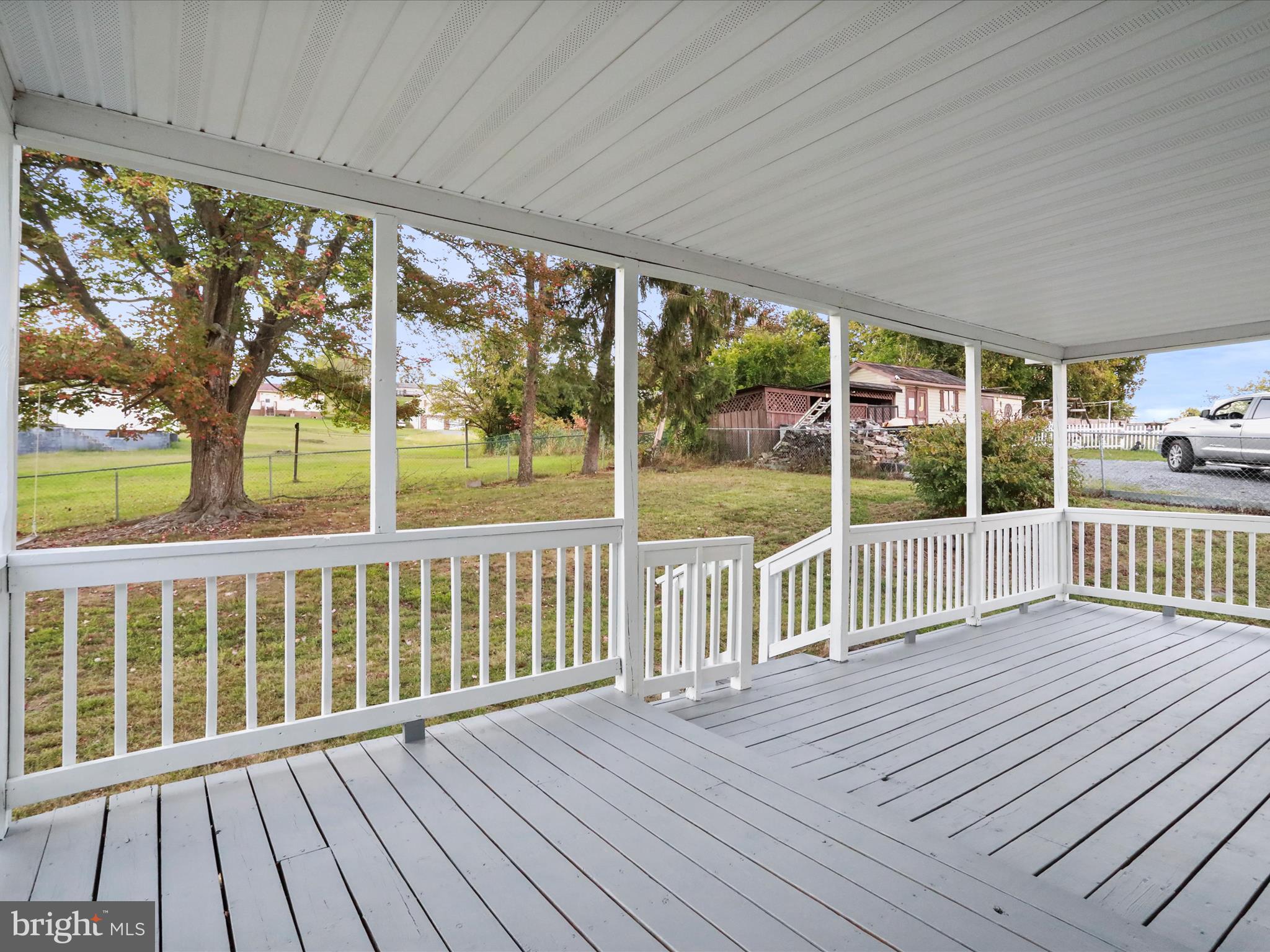 SUNRISE SUMMIT - Residential