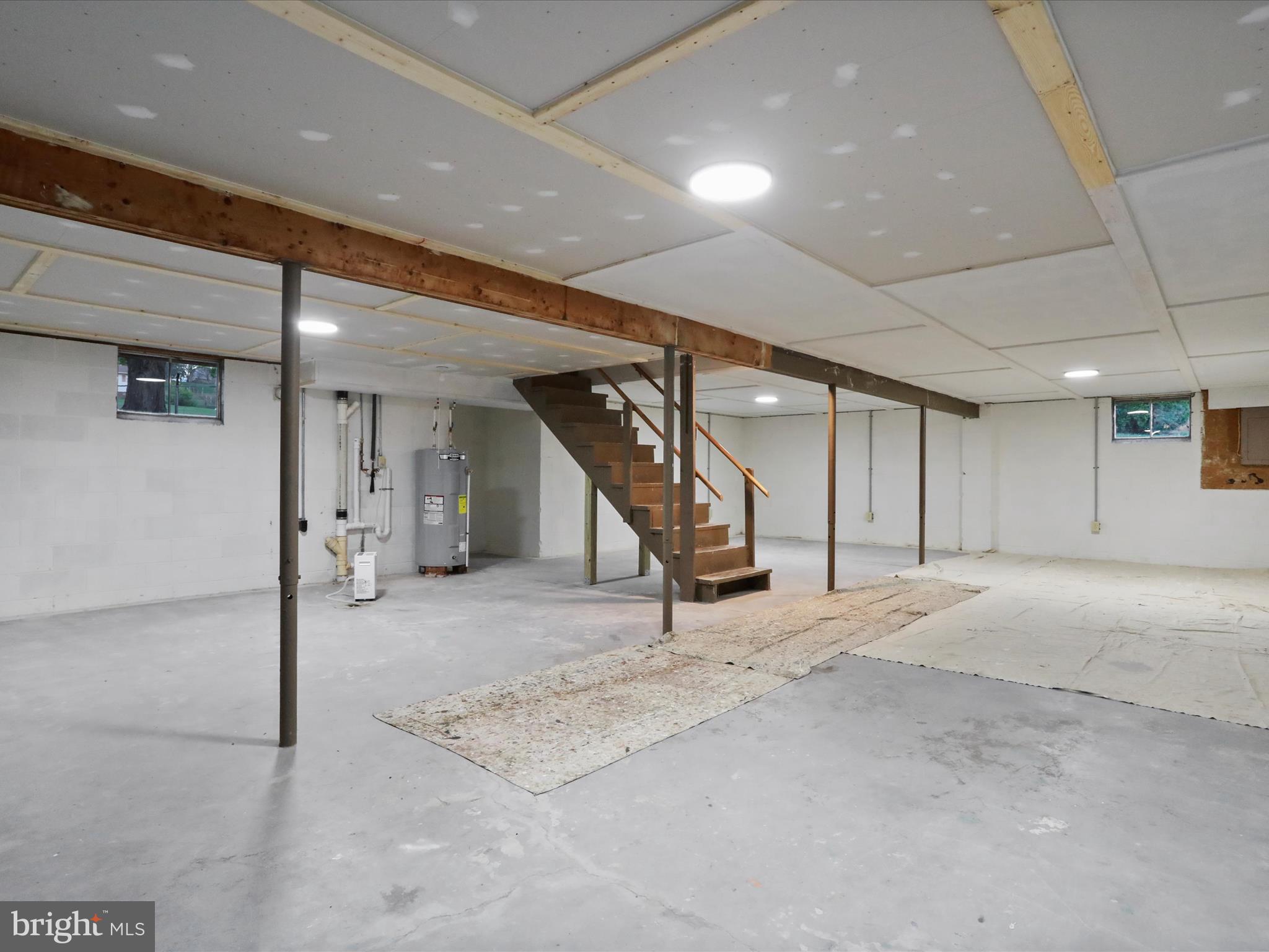 SUNRISE SUMMIT - Residential