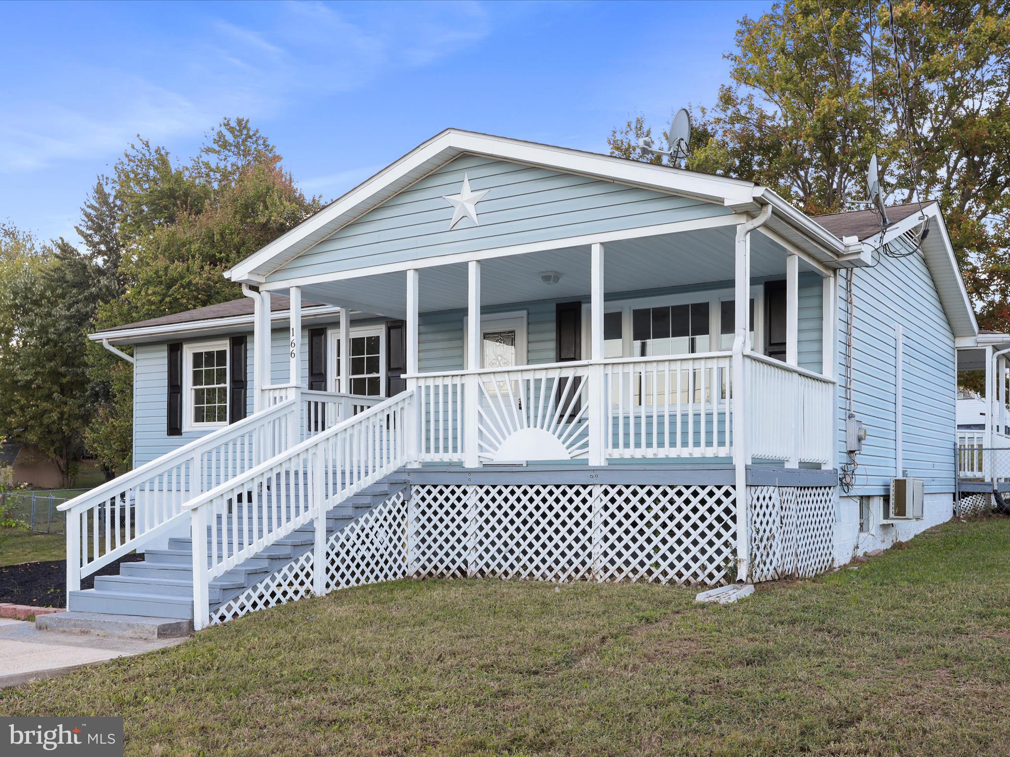 SUNRISE SUMMIT - Residential