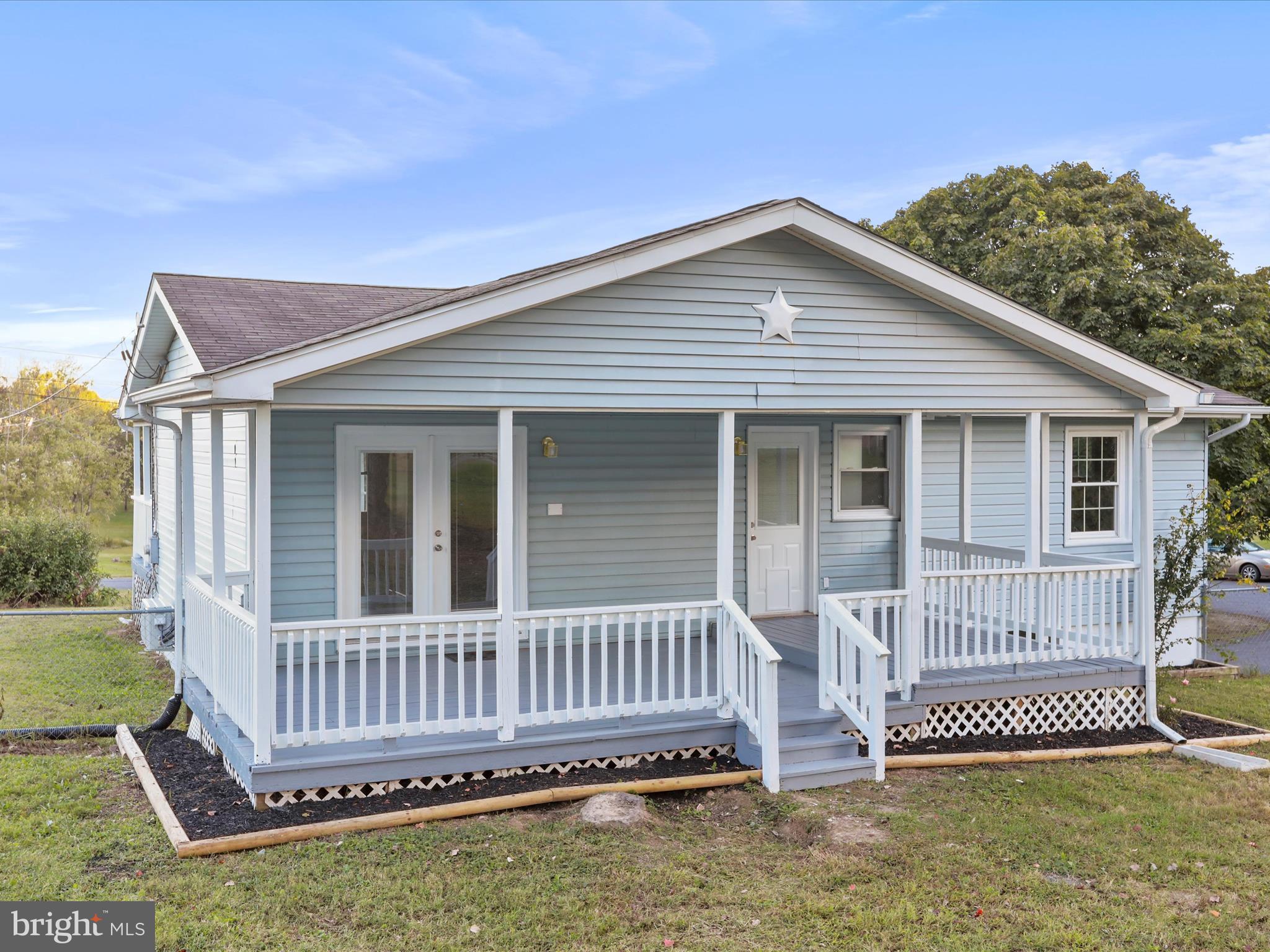 SUNRISE SUMMIT - Residential