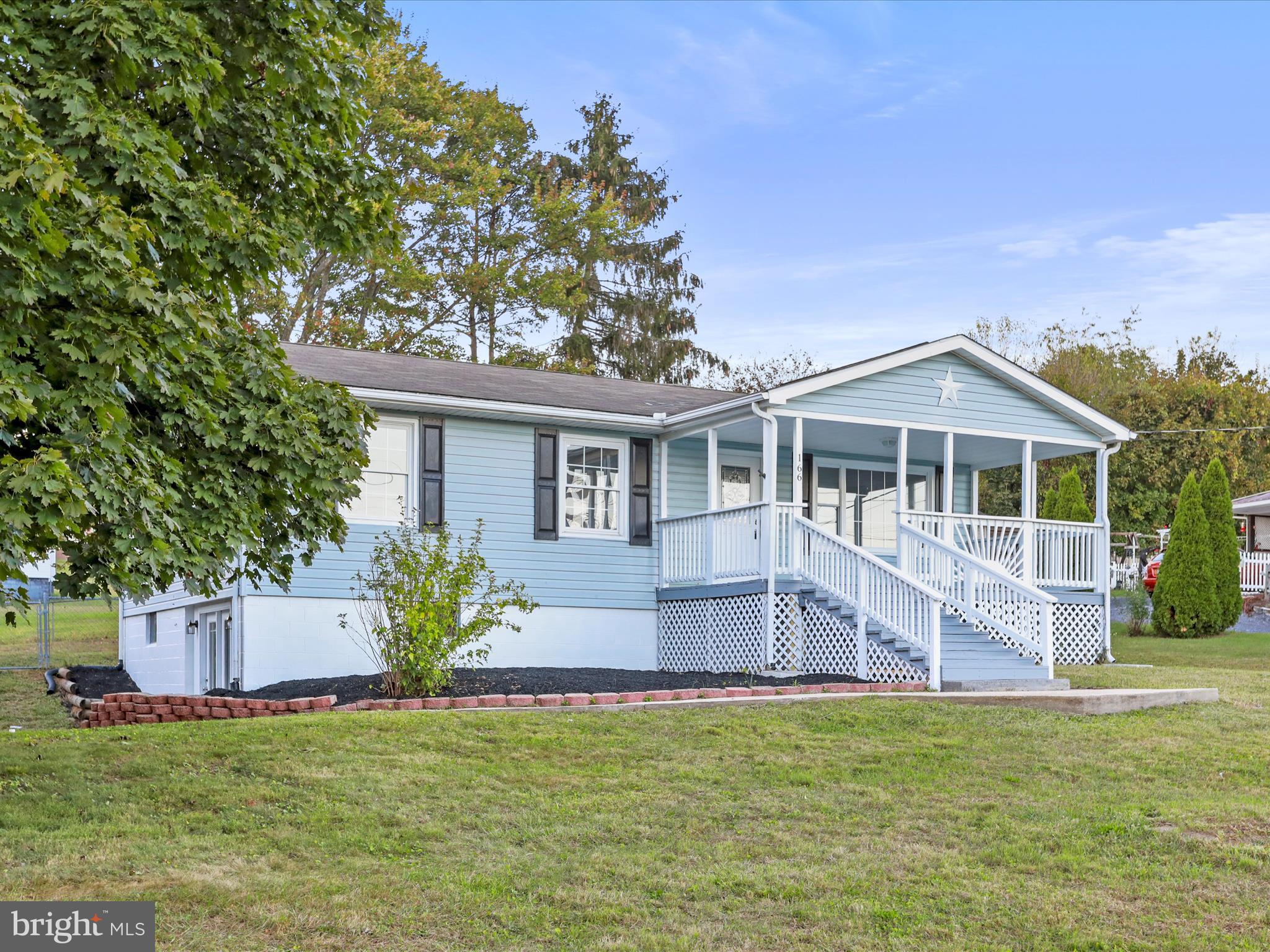 SUNRISE SUMMIT - Residential