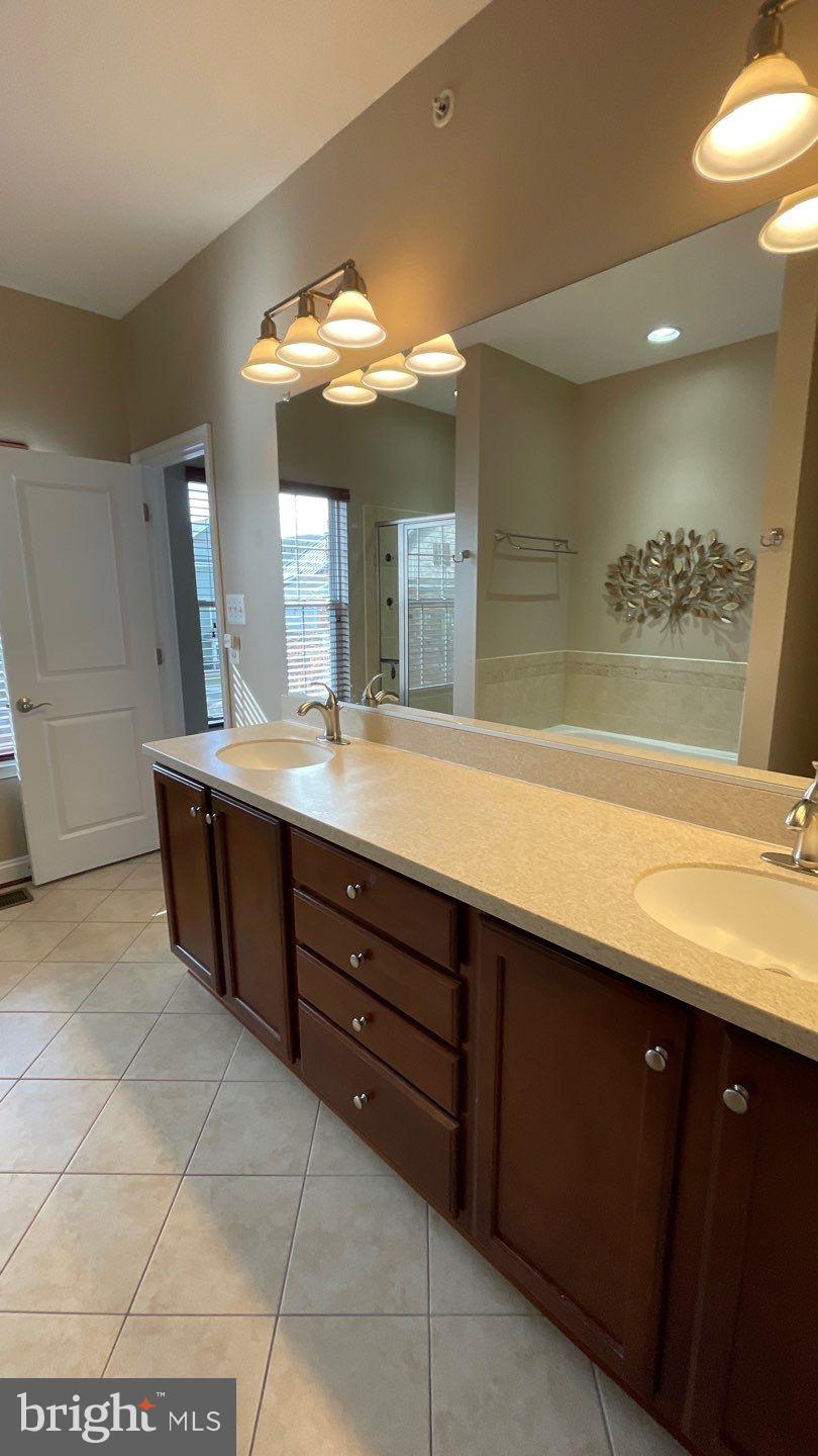 SHIPLEYS GRANT - Residential Lease