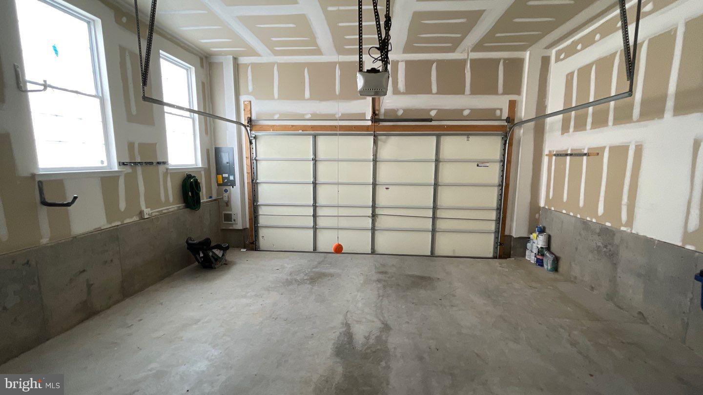 SHIPLEYS GRANT - Residential Lease