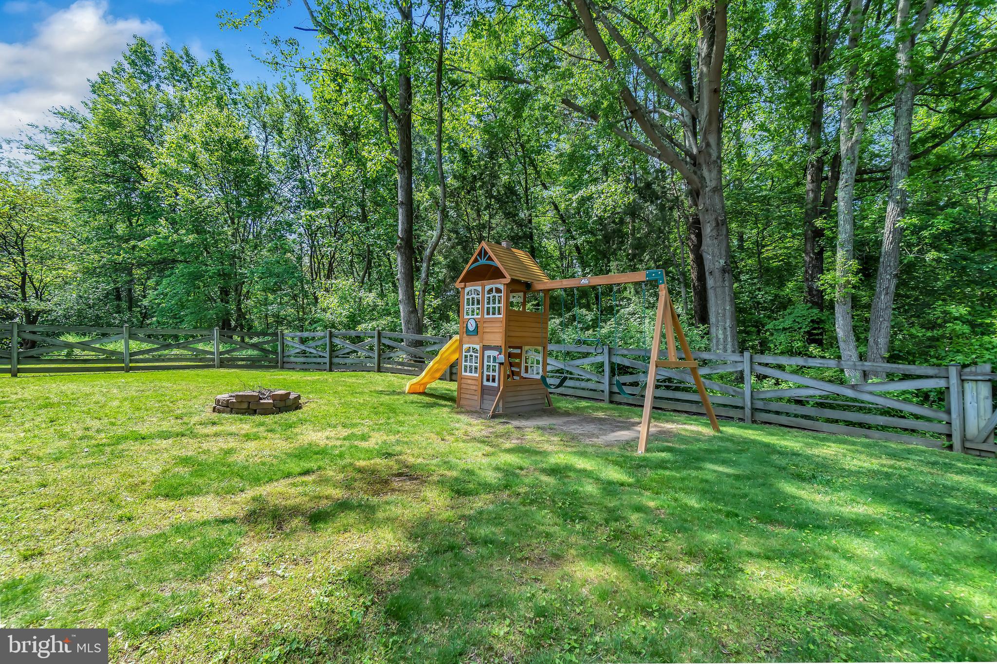 WESTFIELD - Residential