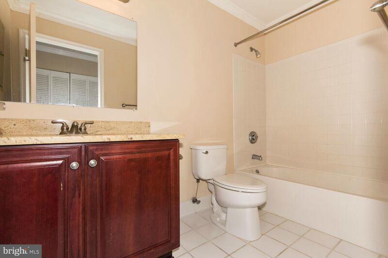 CANTON - Residential Lease