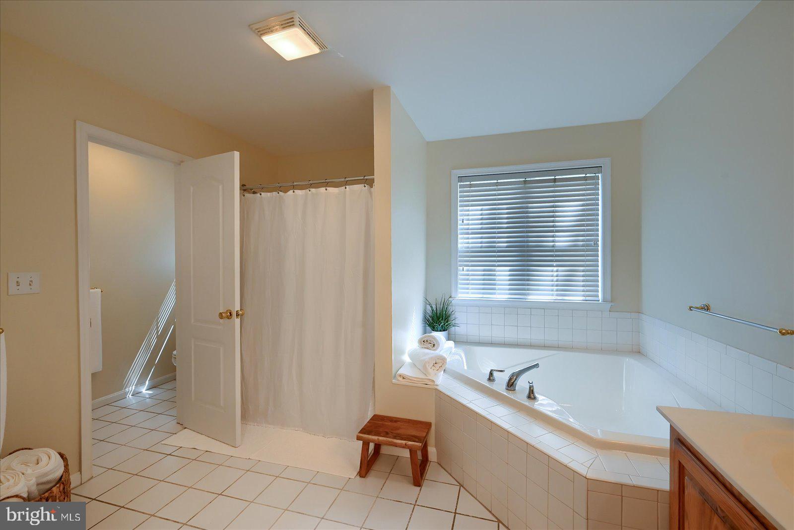 COUNTRYSIDE ESTATES - Residential