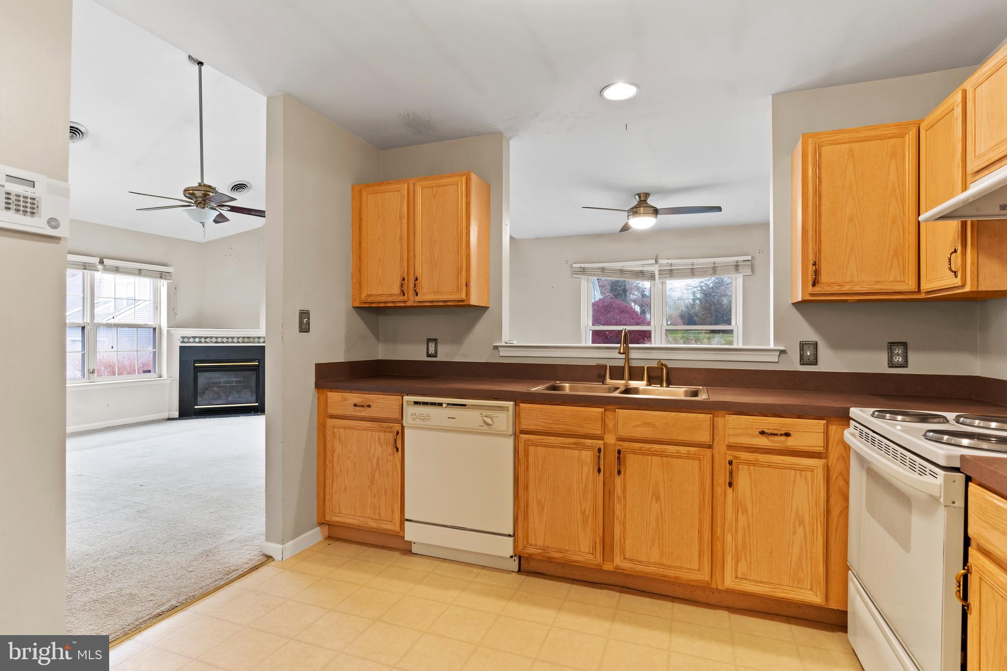 COURTYARDS OF CARLISLE - Residential