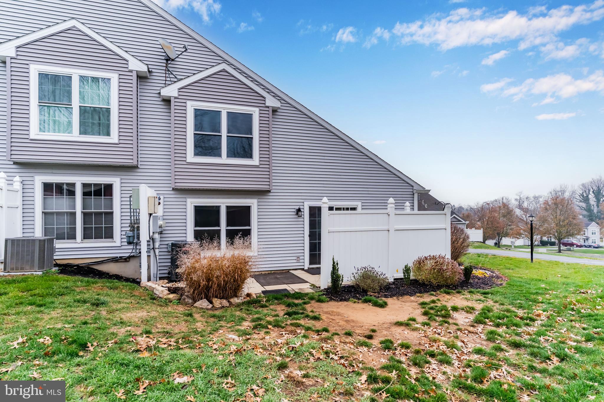 COURTYARDS OF CARLISLE - Residential