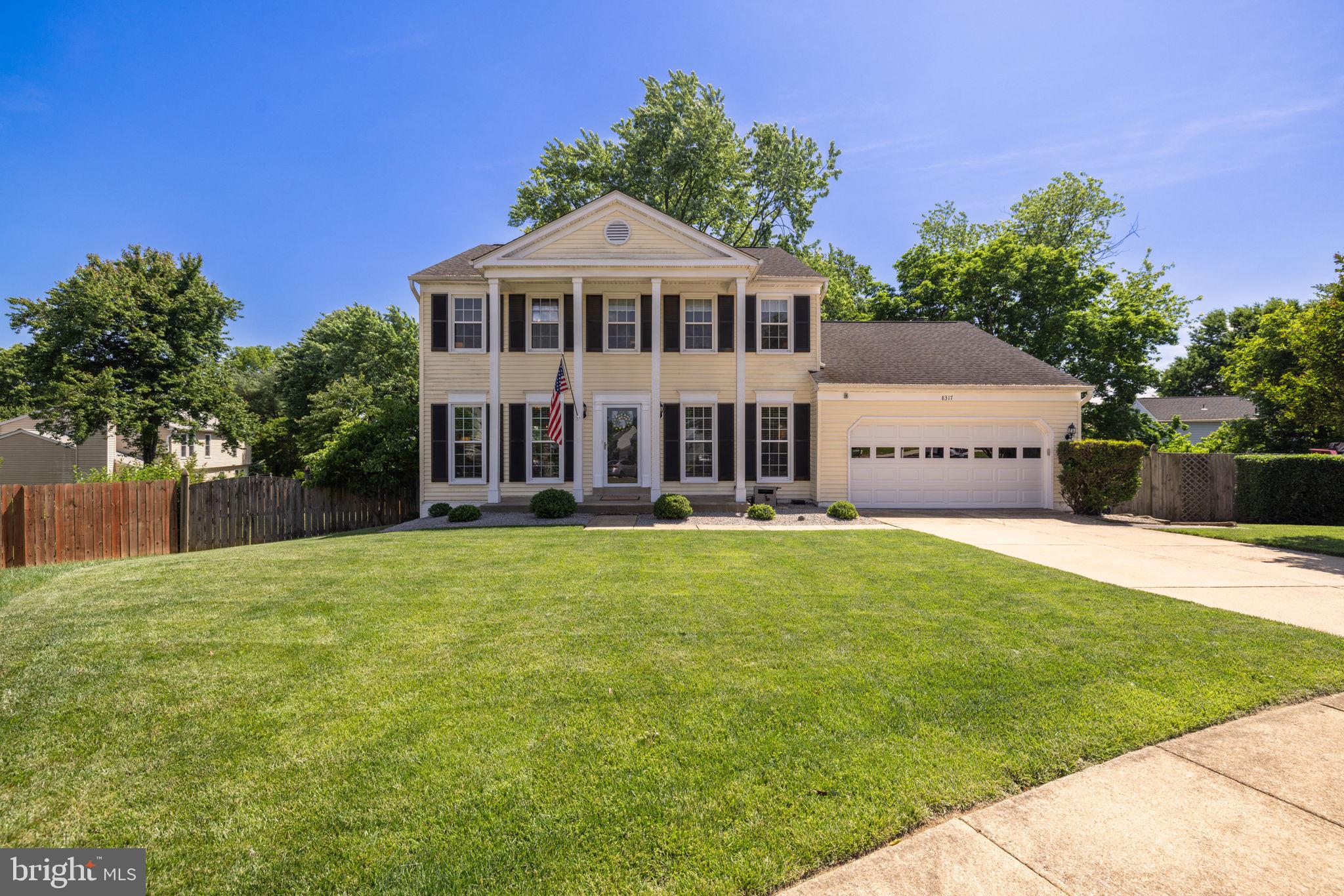 8317 FROSTY COURT