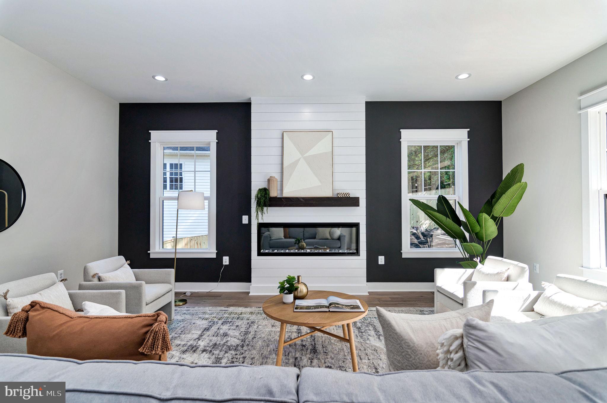 POPLAR HEIGHTS - Residential