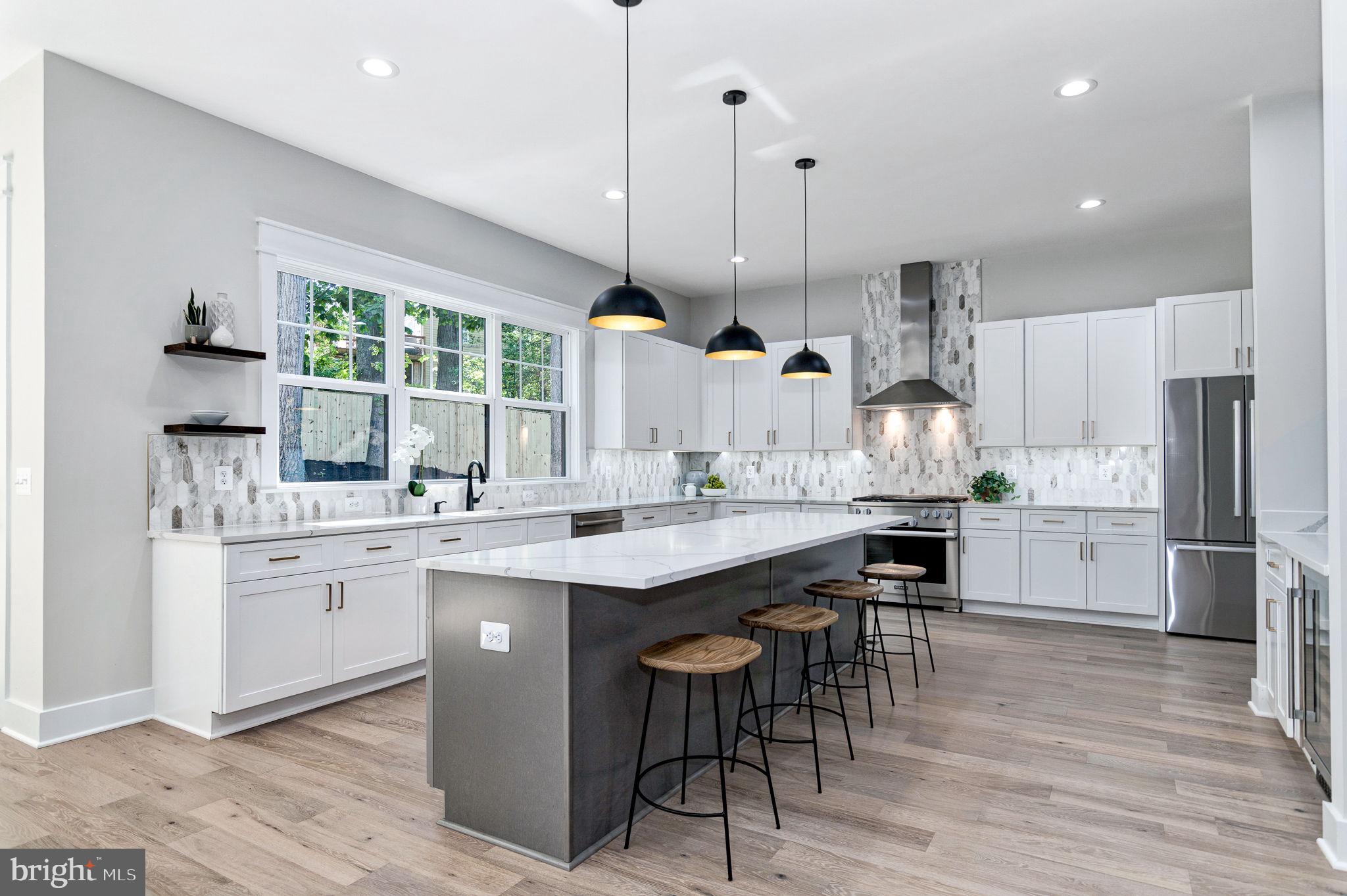 POPLAR HEIGHTS - Residential