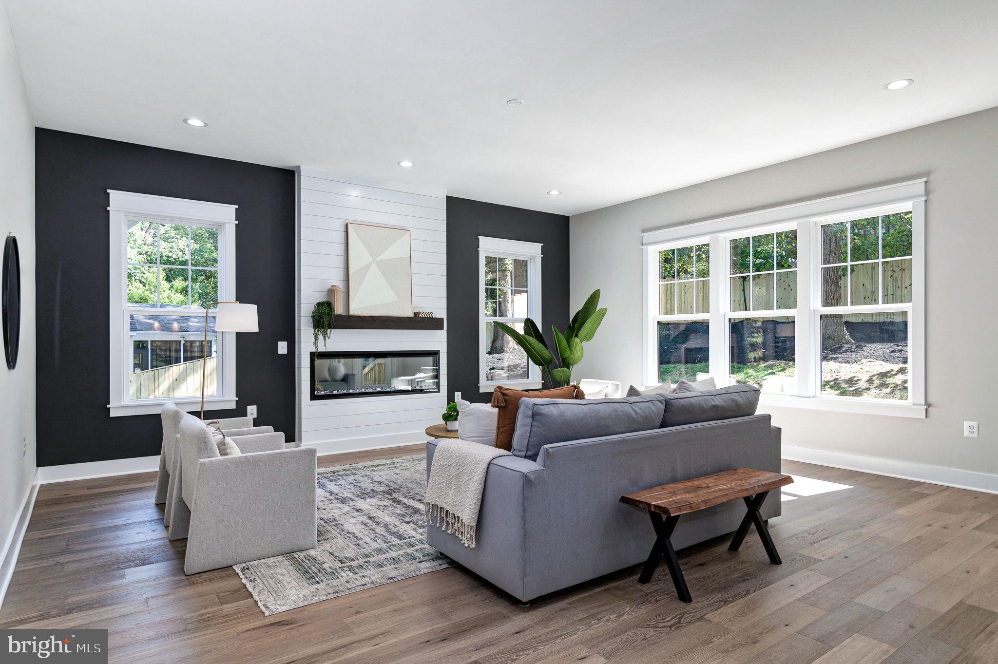 POPLAR HEIGHTS - Residential