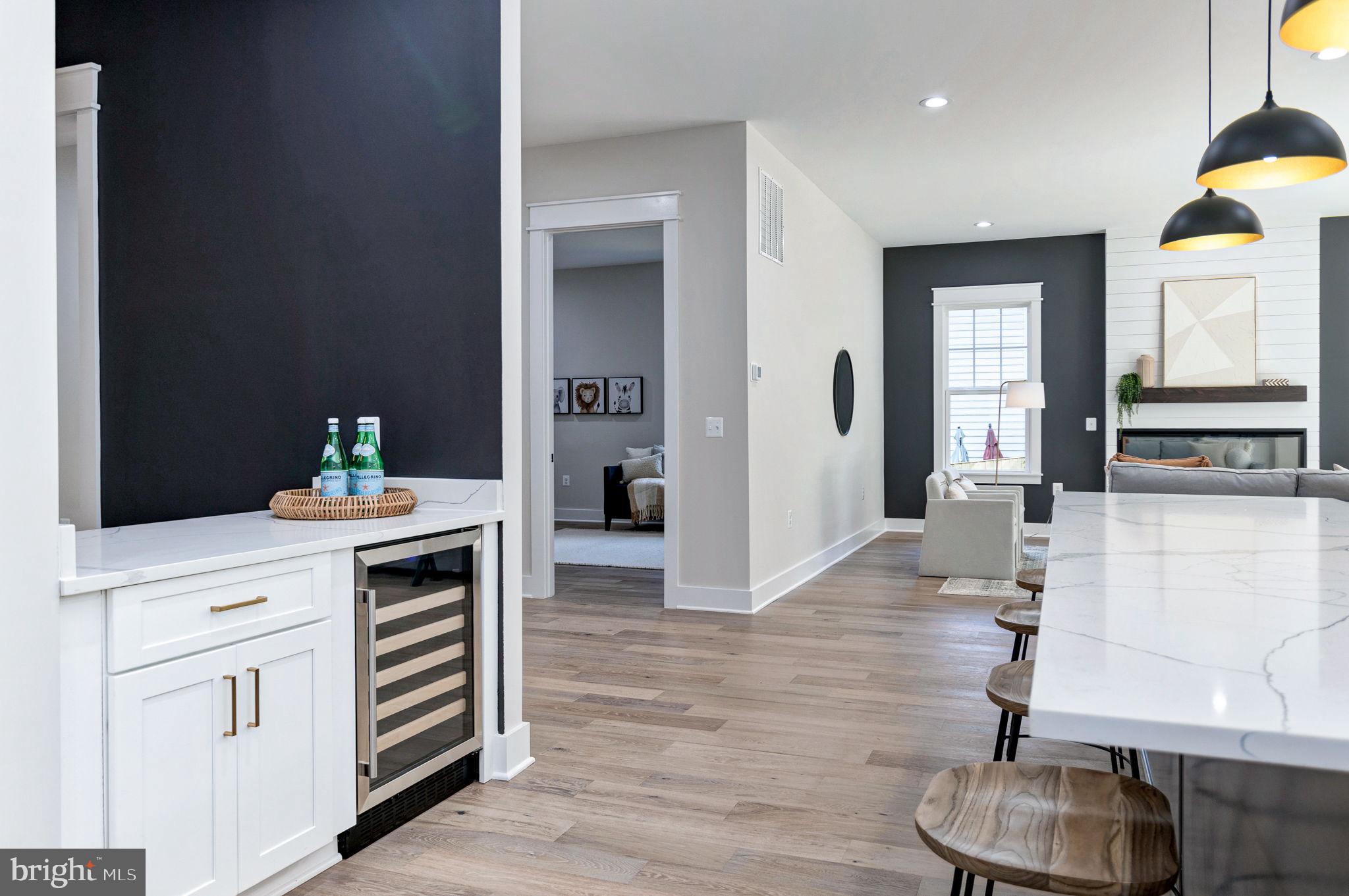 POPLAR HEIGHTS - Residential