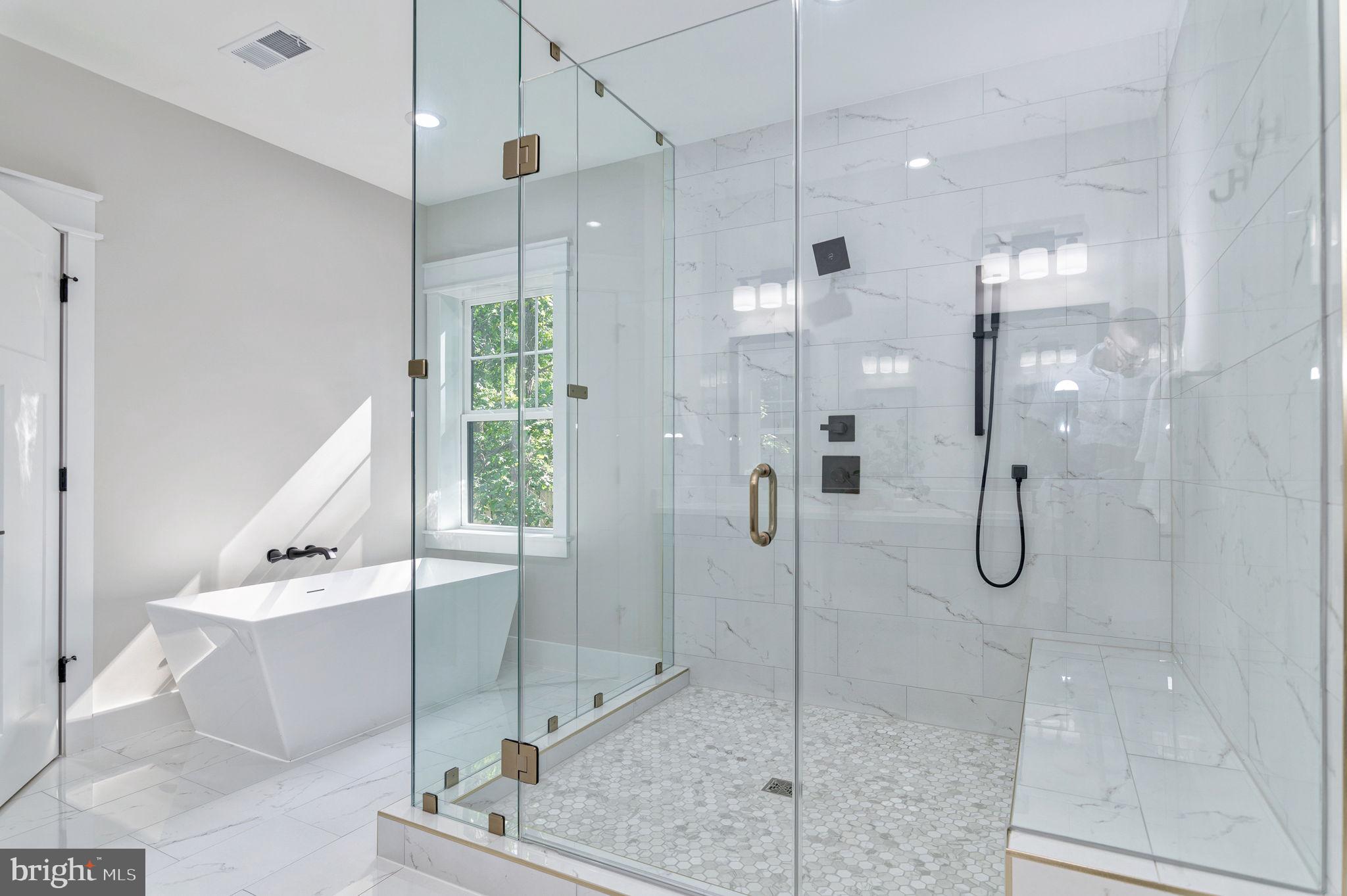 POPLAR HEIGHTS - Residential