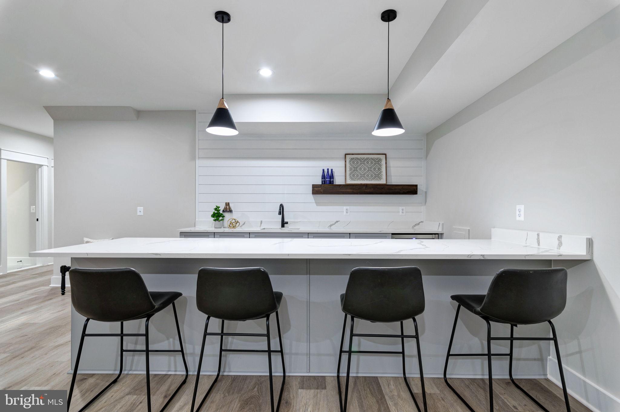 POPLAR HEIGHTS - Residential