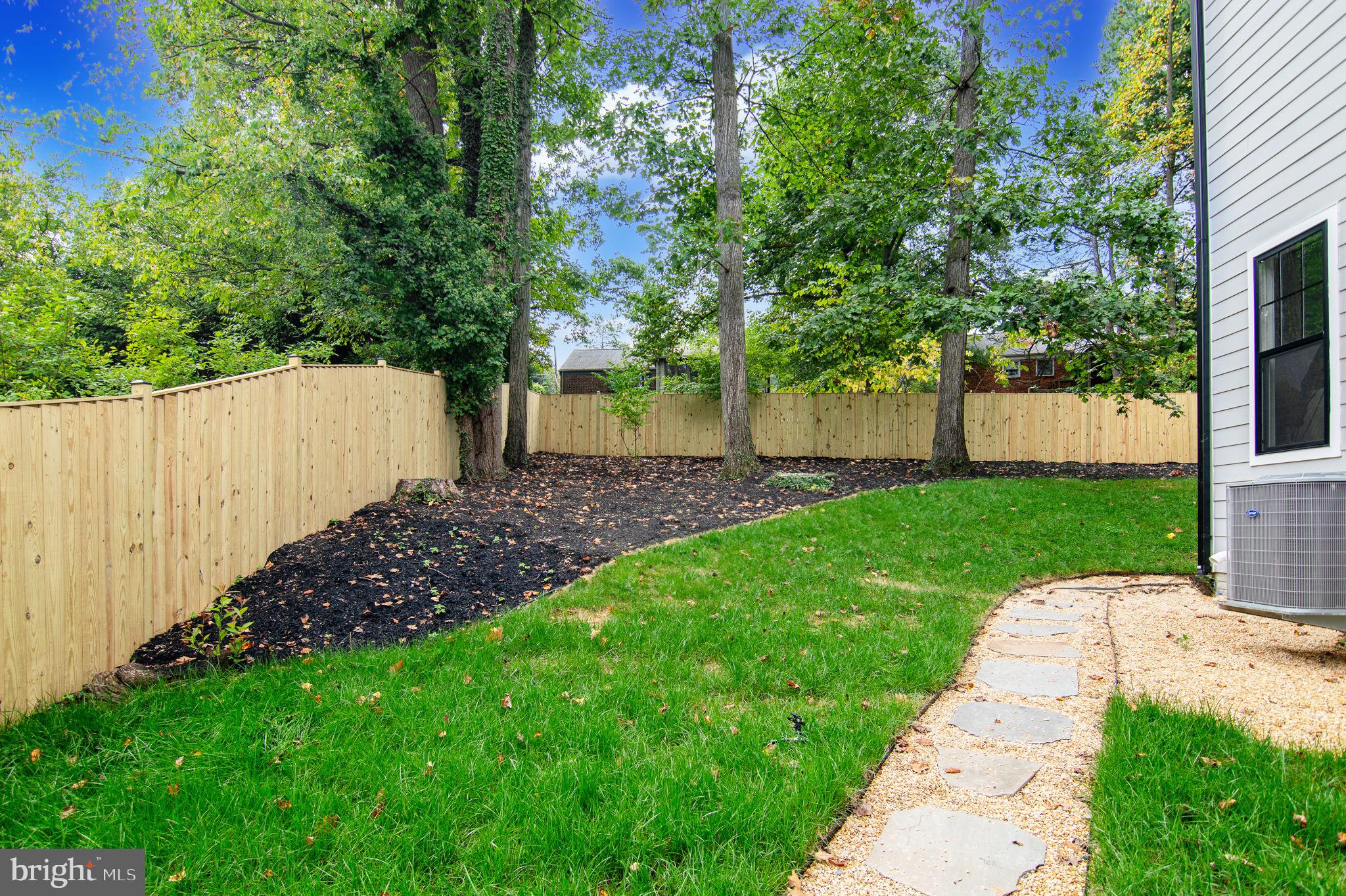 POPLAR HEIGHTS - Residential