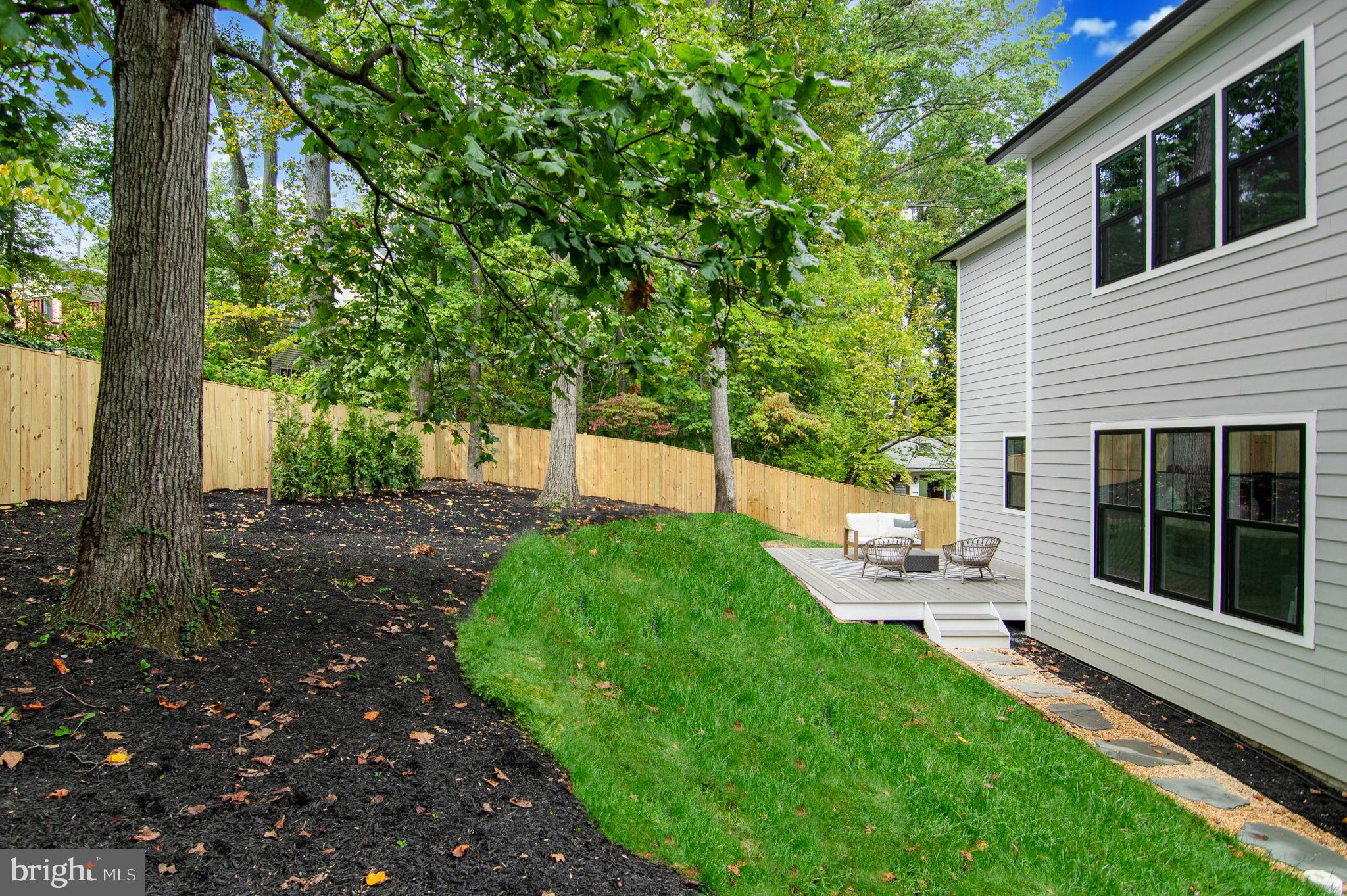 POPLAR HEIGHTS - Residential