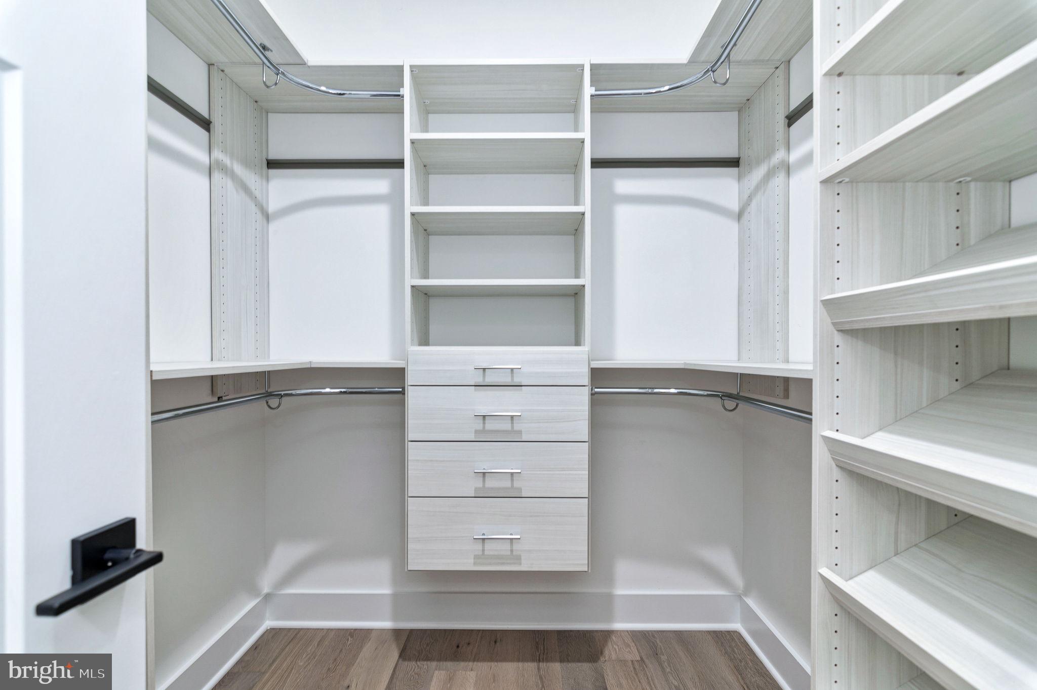 POPLAR HEIGHTS - Residential