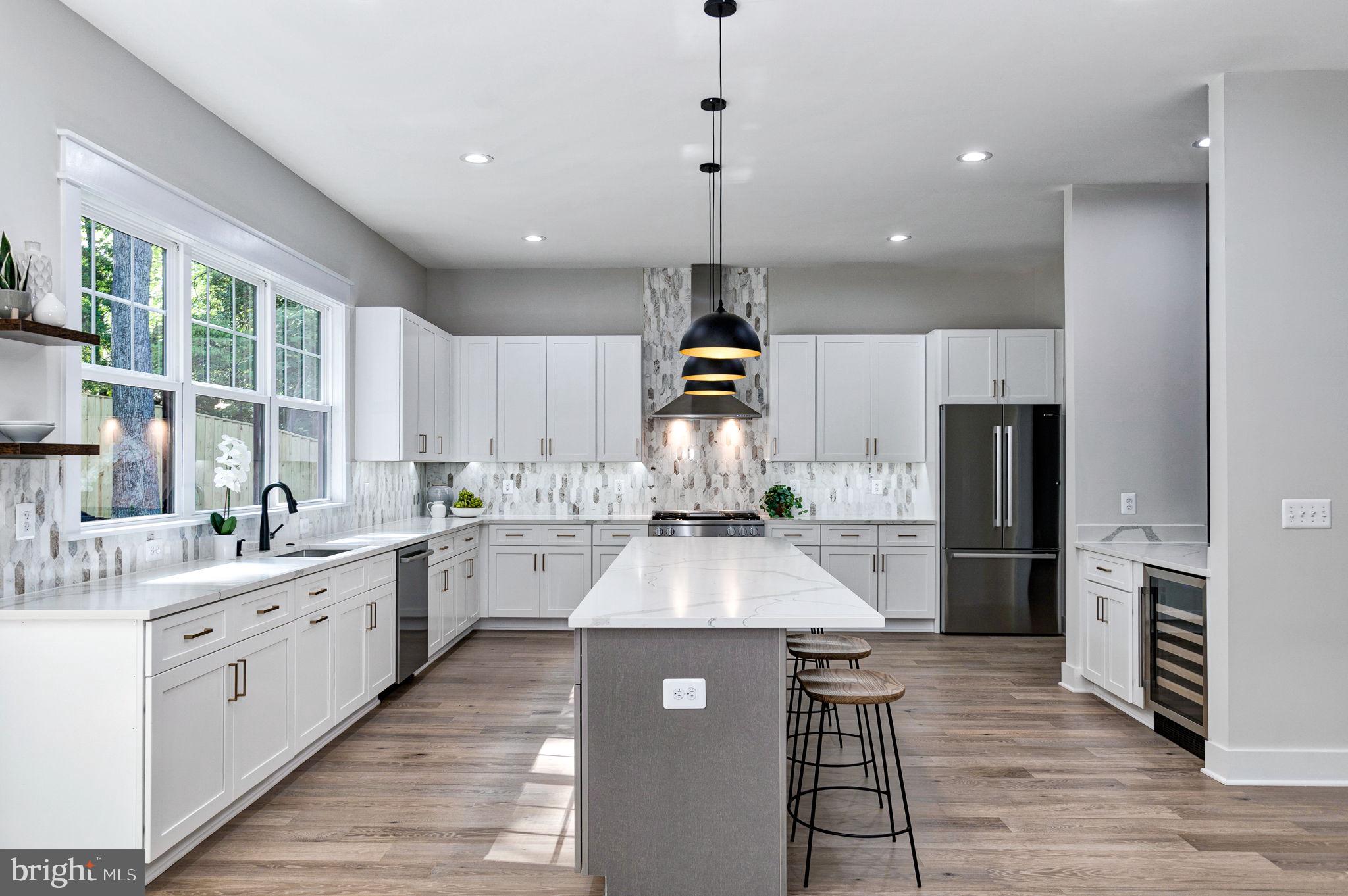 POPLAR HEIGHTS - Residential