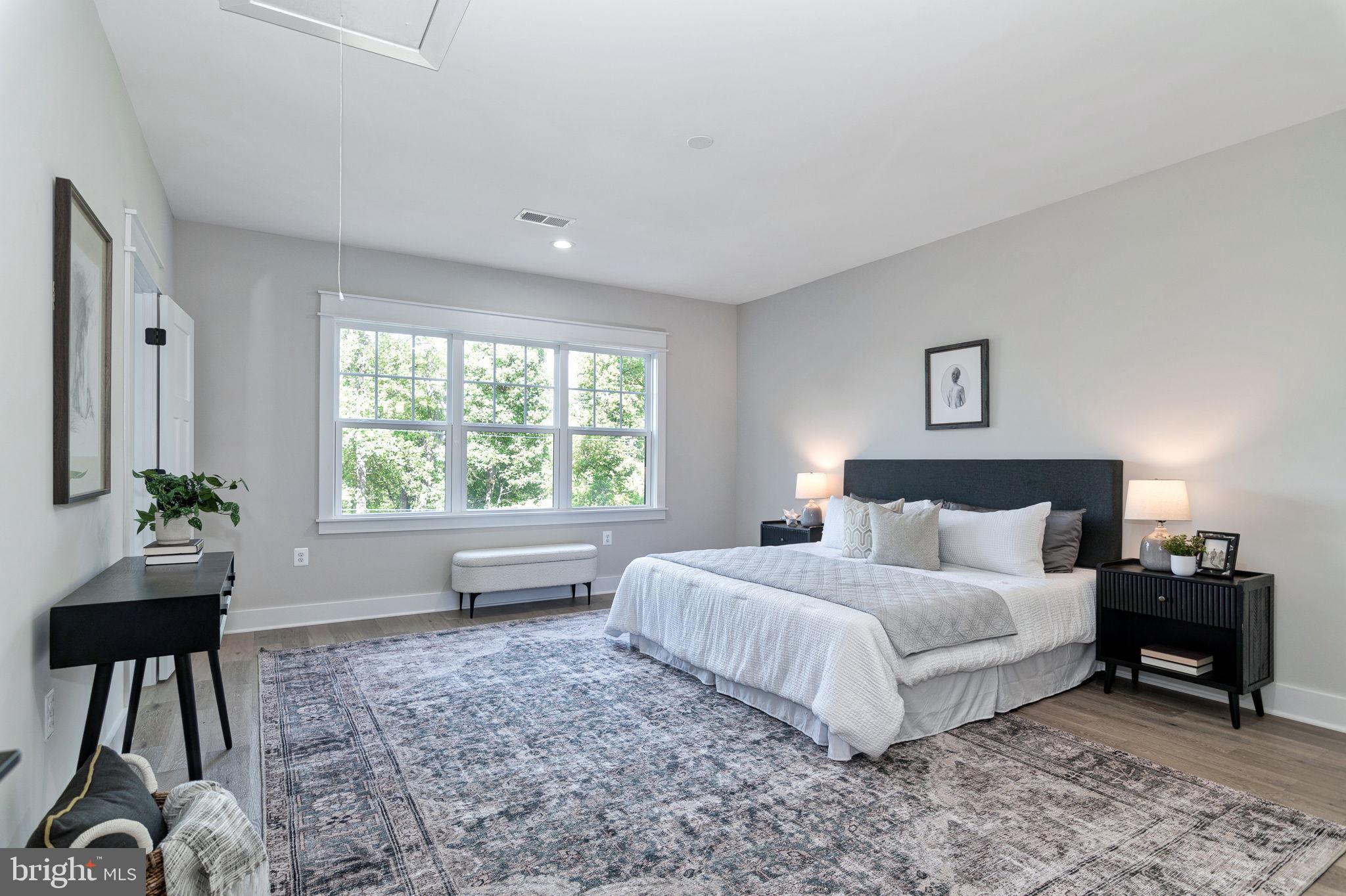 POPLAR HEIGHTS - Residential