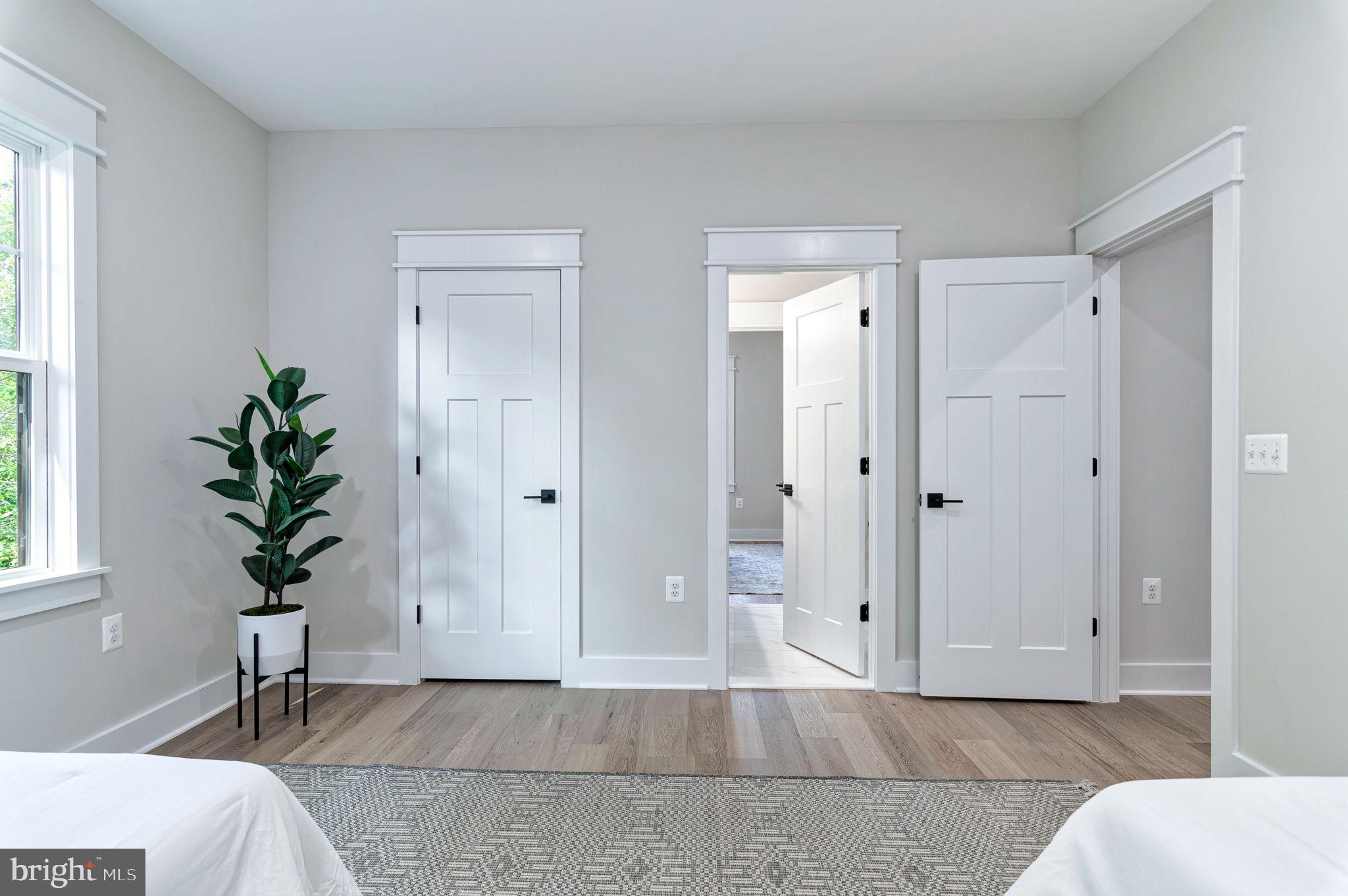 POPLAR HEIGHTS - Residential