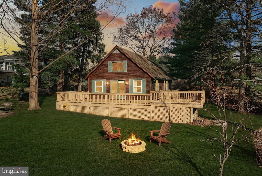 Photo of 554 Lake Meade Drive, EAST BERLIN, PA 17316 (MLS # PAAD2020588)