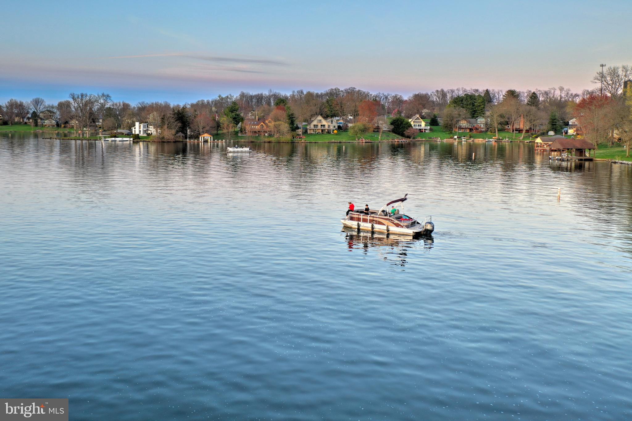 LAKE MEADE - Residential