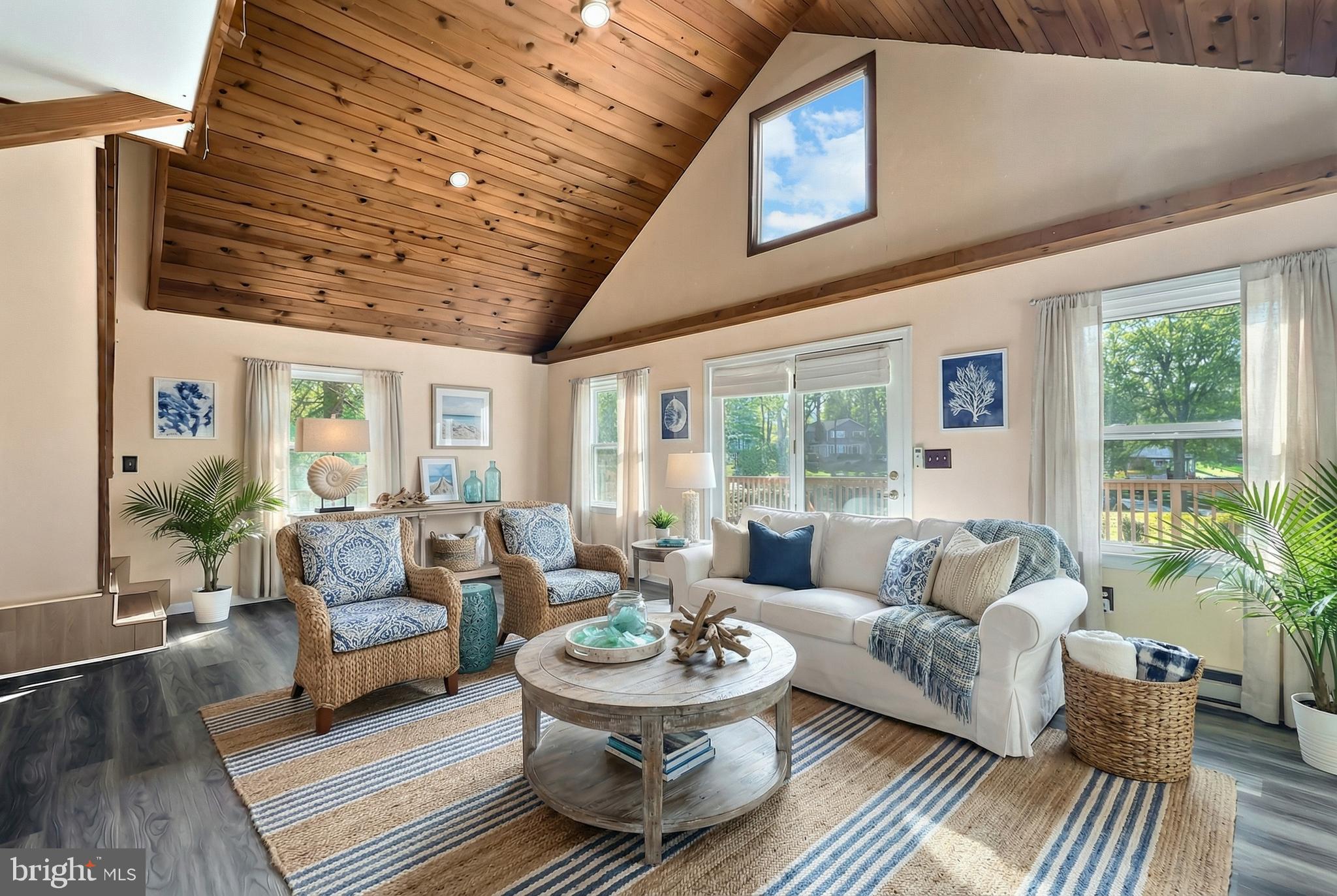 LAKE MEADE - Residential