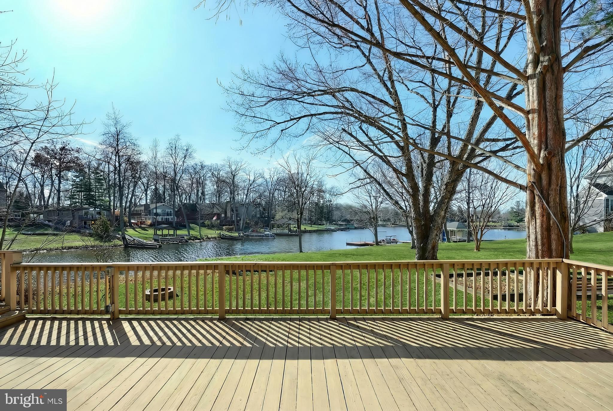 LAKE MEADE - Residential