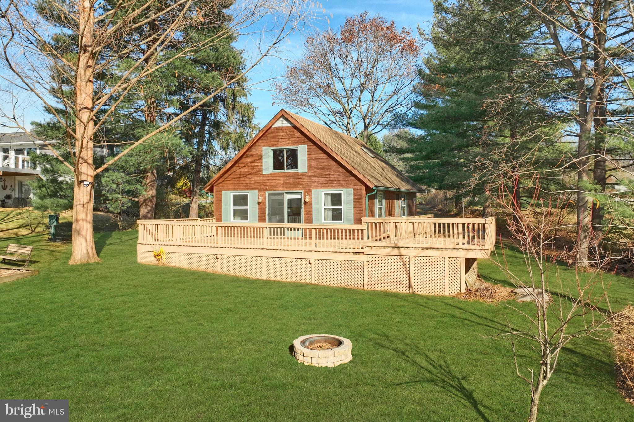 LAKE MEADE - Residential