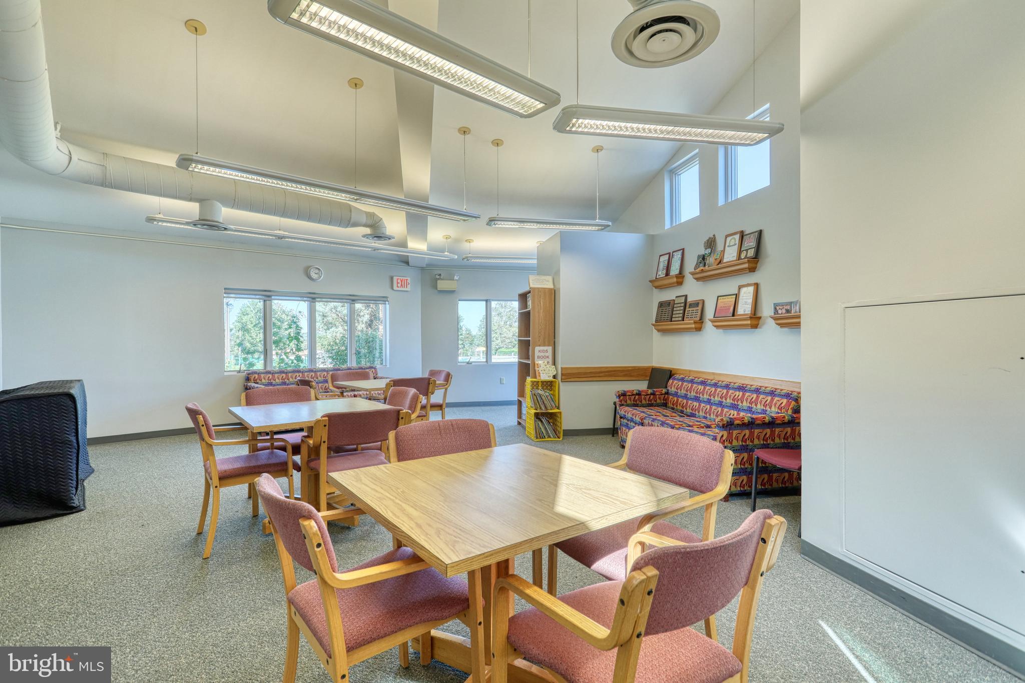 LAKE MEADE - Residential