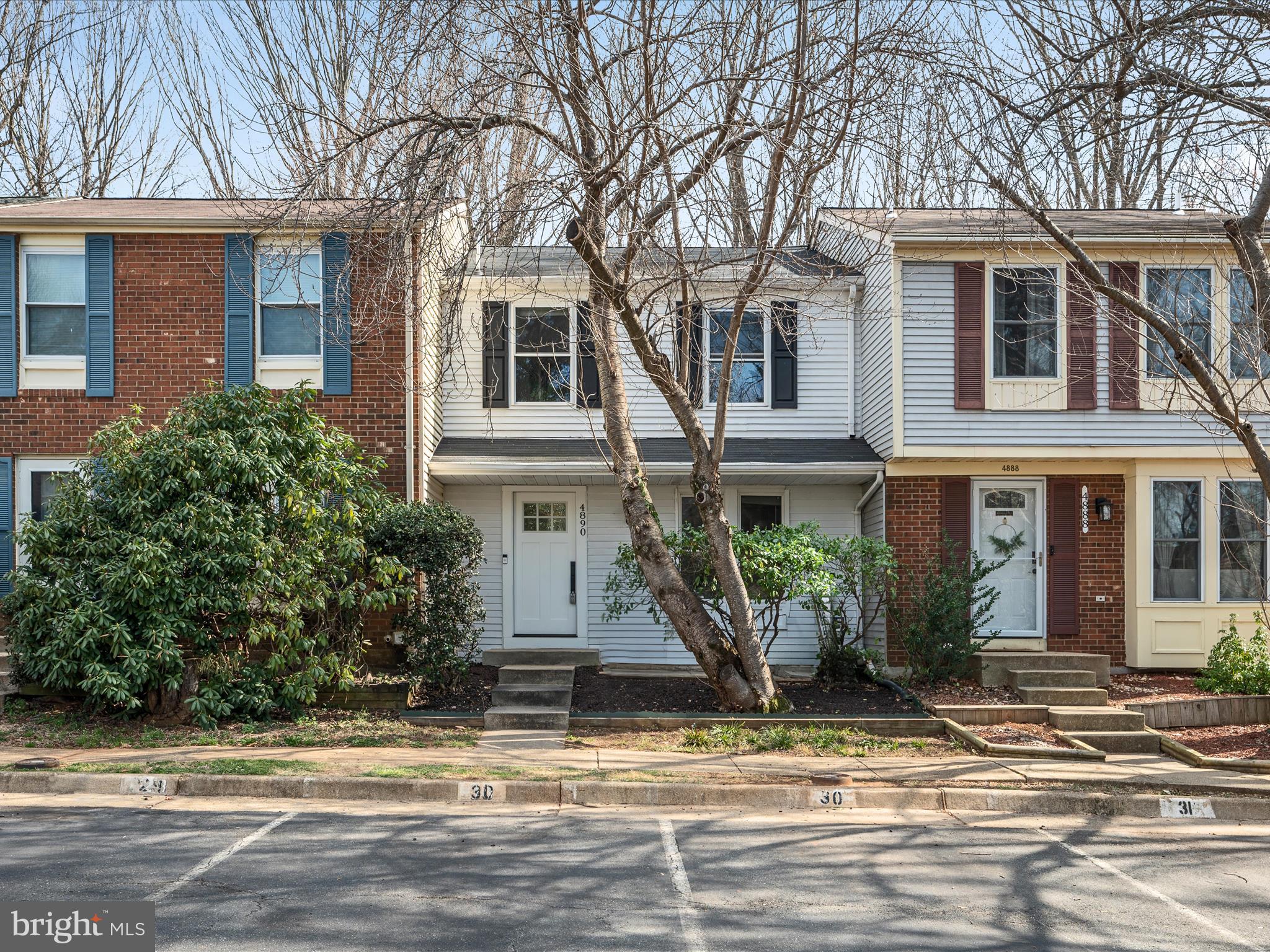 MONTCLAIR ST4 - Residential