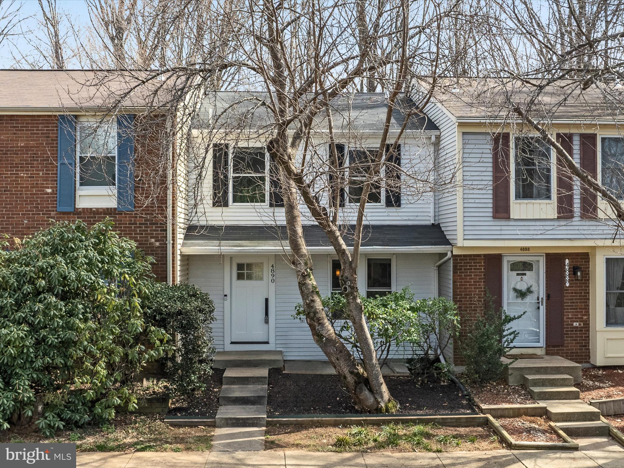 MONTCLAIR ST4 - Residential