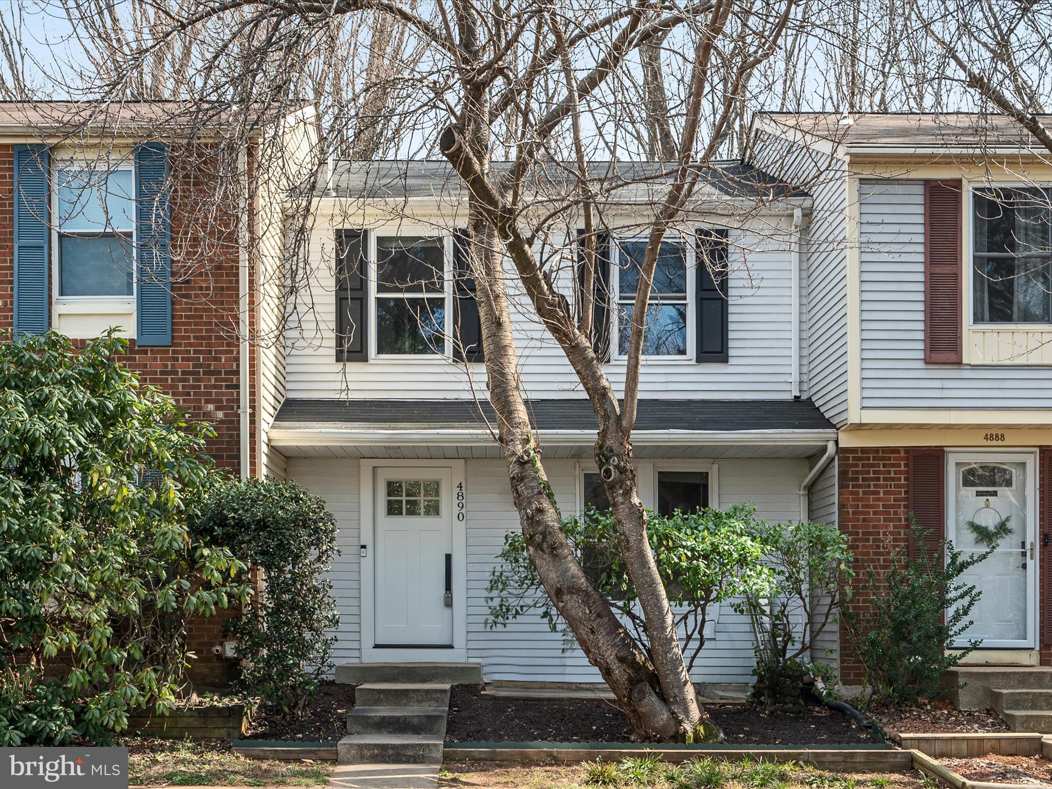 MONTCLAIR ST4 - Residential