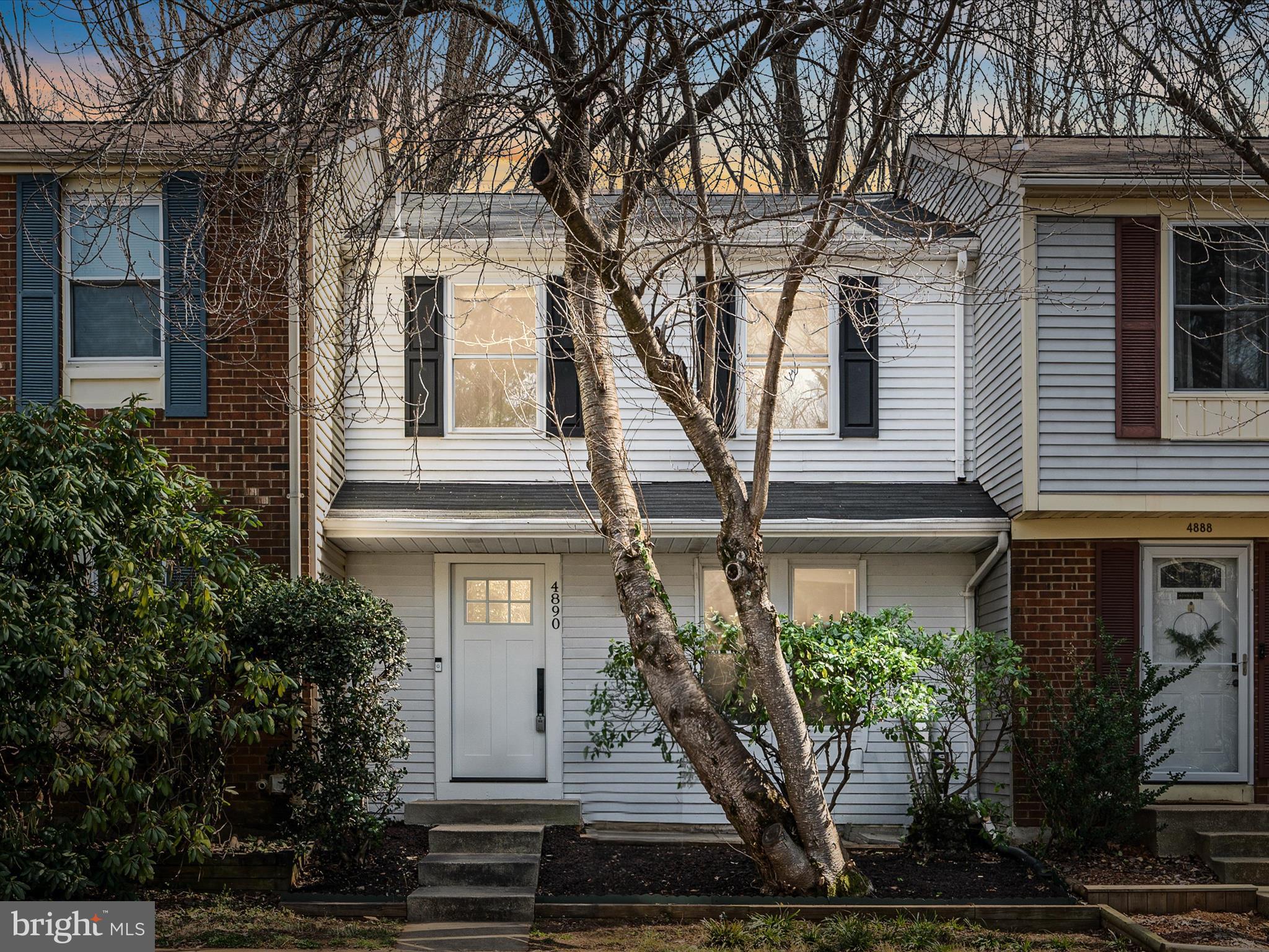 MONTCLAIR ST4 - Residential