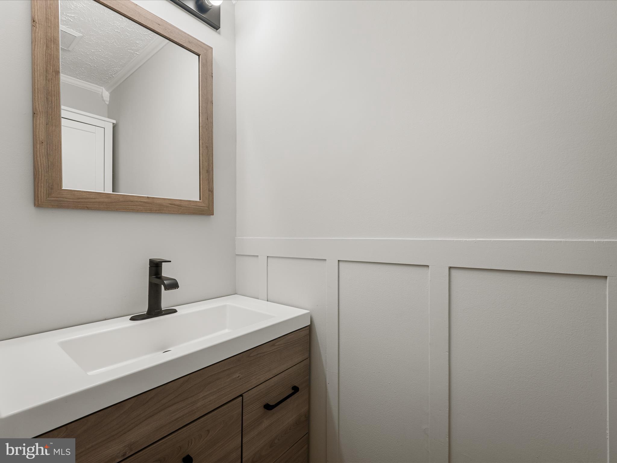 MONTCLAIR ST4 - Residential