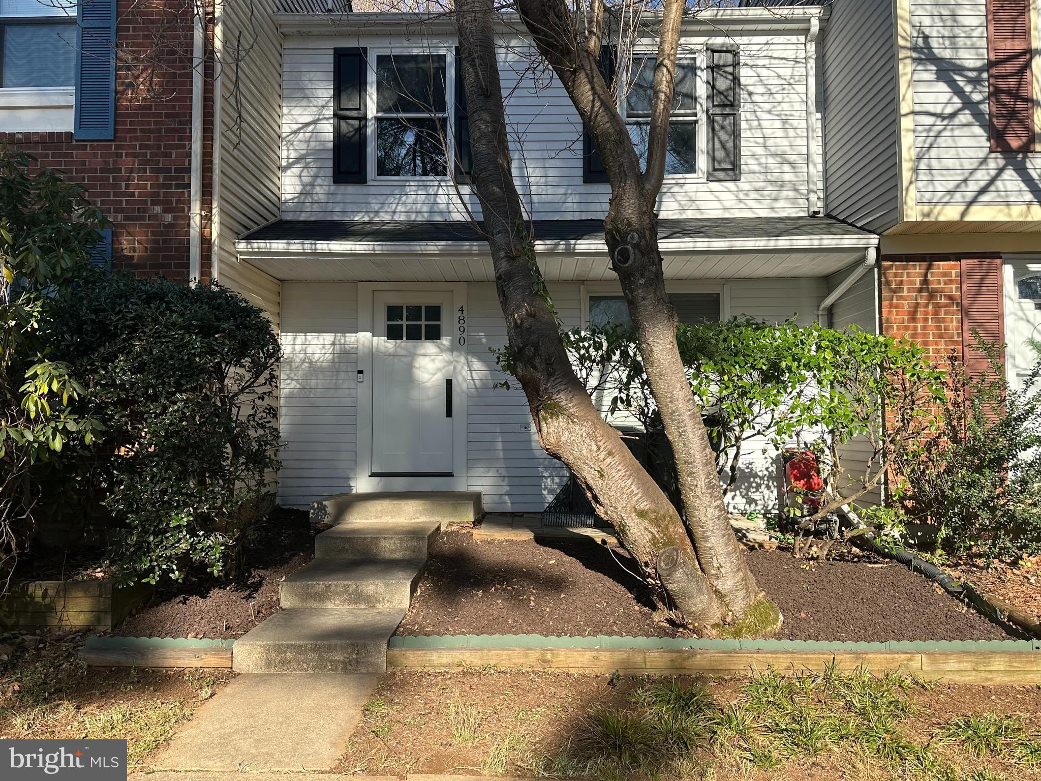 MONTCLAIR ST4 - Residential