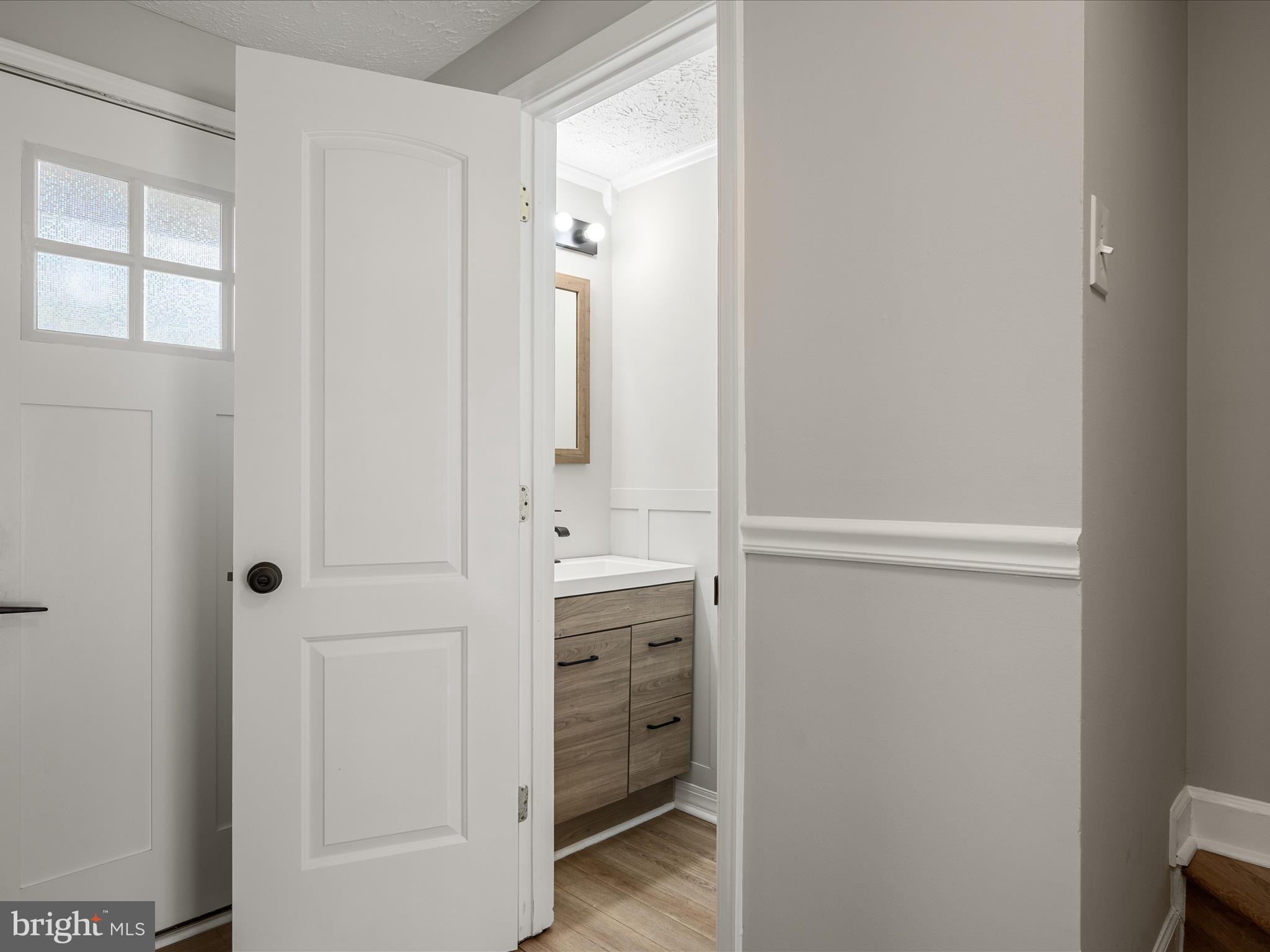 MONTCLAIR ST4 - Residential