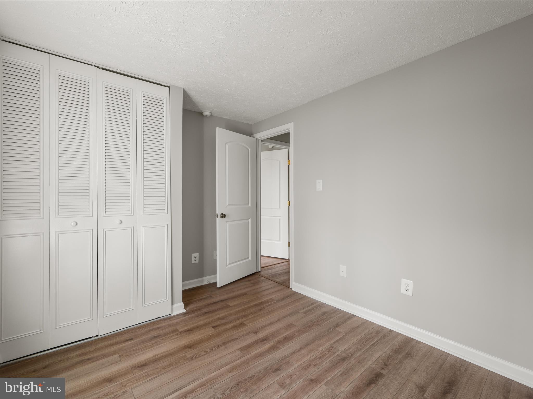 MONTCLAIR ST4 - Residential