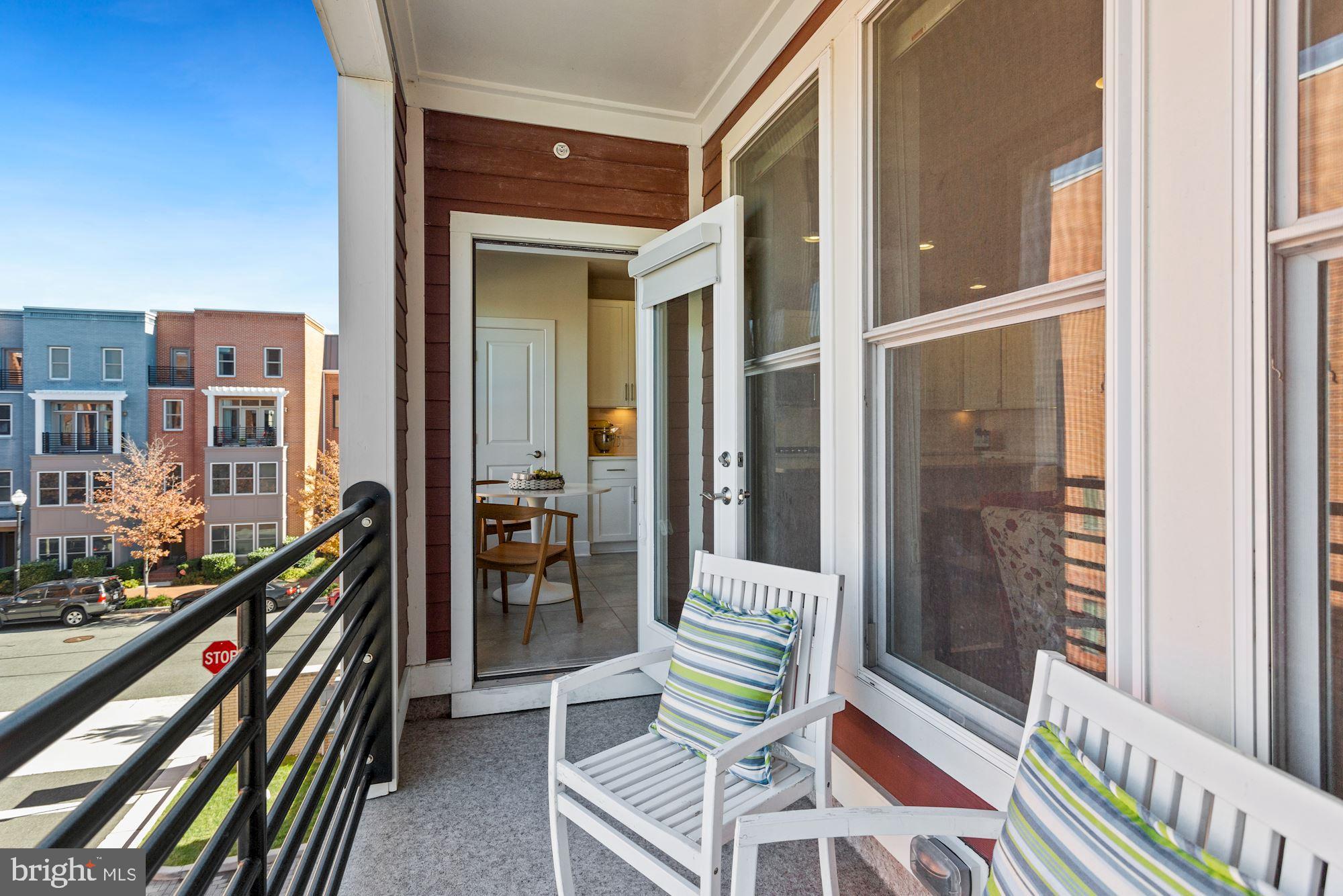 POTOMAC YARD CONDOMINIUM - Residential