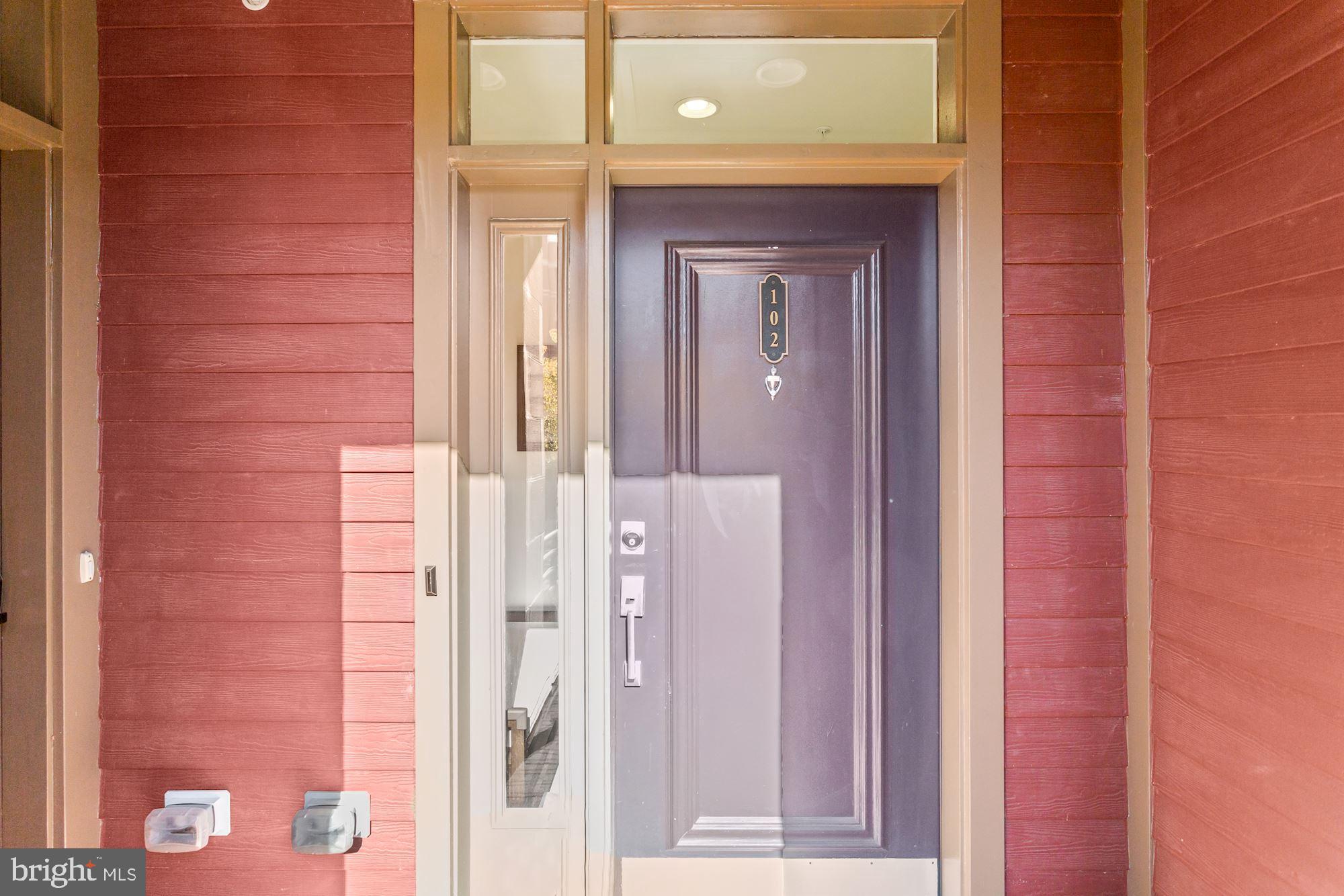 POTOMAC YARD CONDOMINIUM - Residential