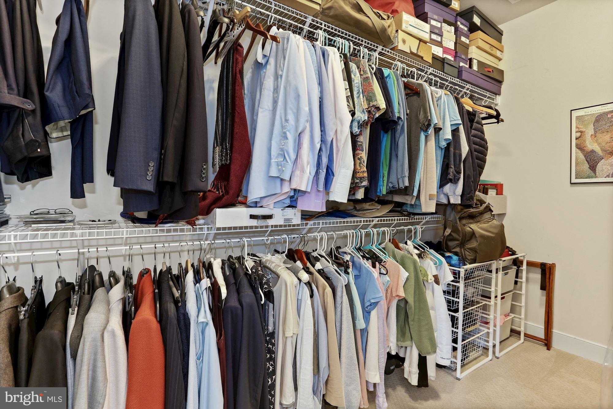 POTOMAC YARD CONDOMINIUM - Residential