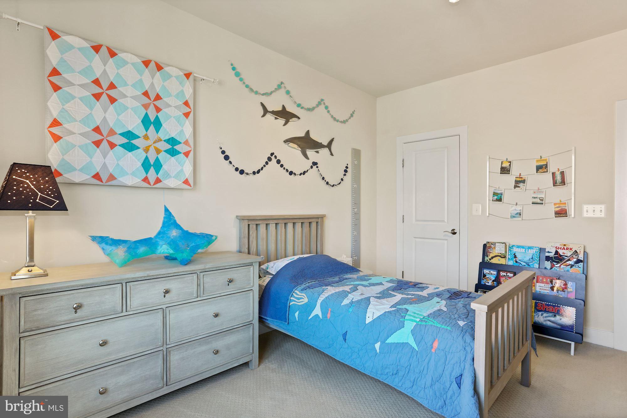 POTOMAC YARD CONDOMINIUM - Residential