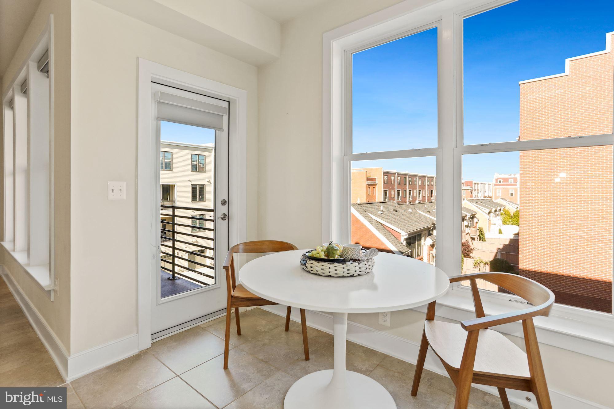 POTOMAC YARD CONDOMINIUM - Residential