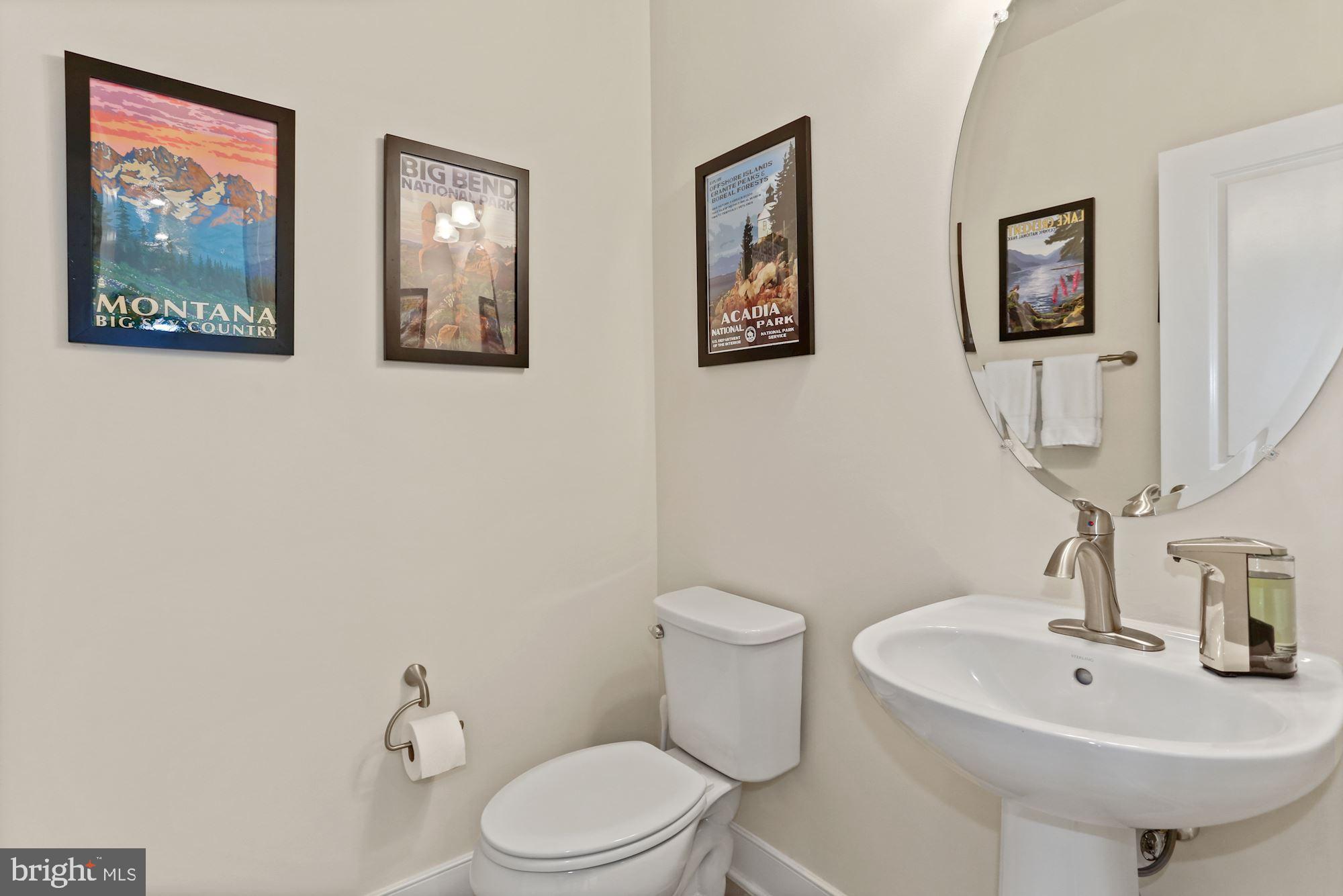 POTOMAC YARD CONDOMINIUM - Residential