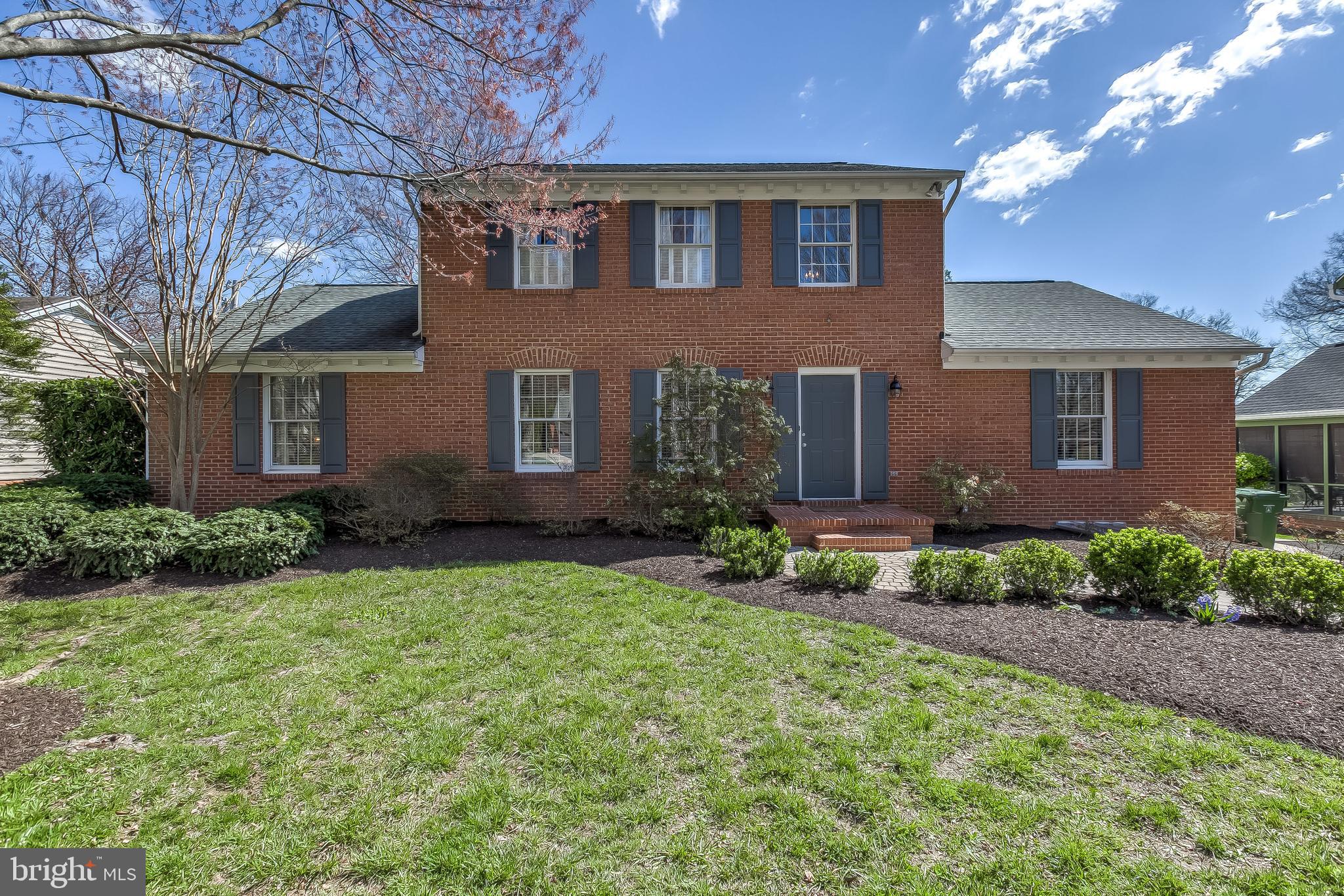 HOMELAND HISTORIC DISTRICT - Residential