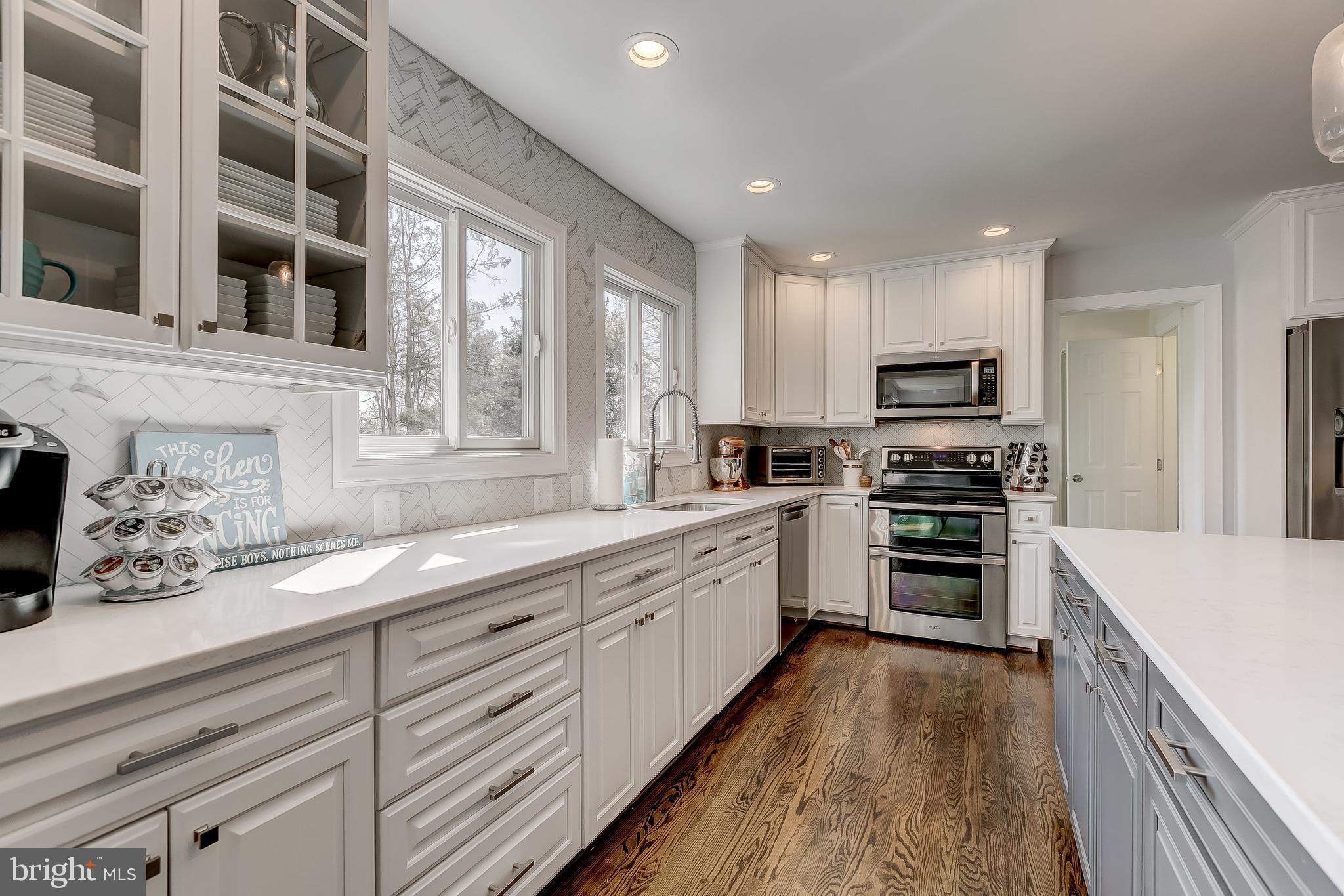 HOMELAND HISTORIC DISTRICT - Residential