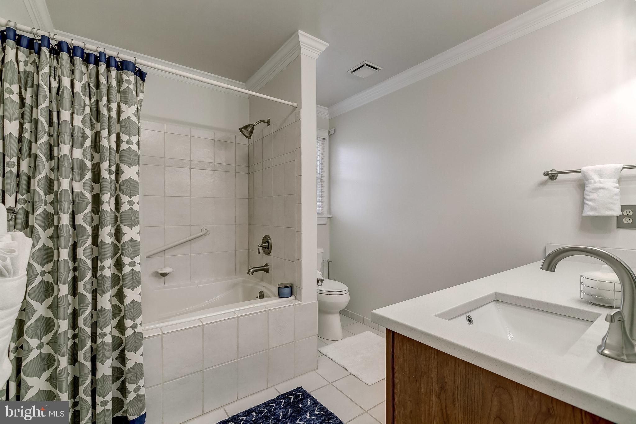 HOMELAND HISTORIC DISTRICT - Residential