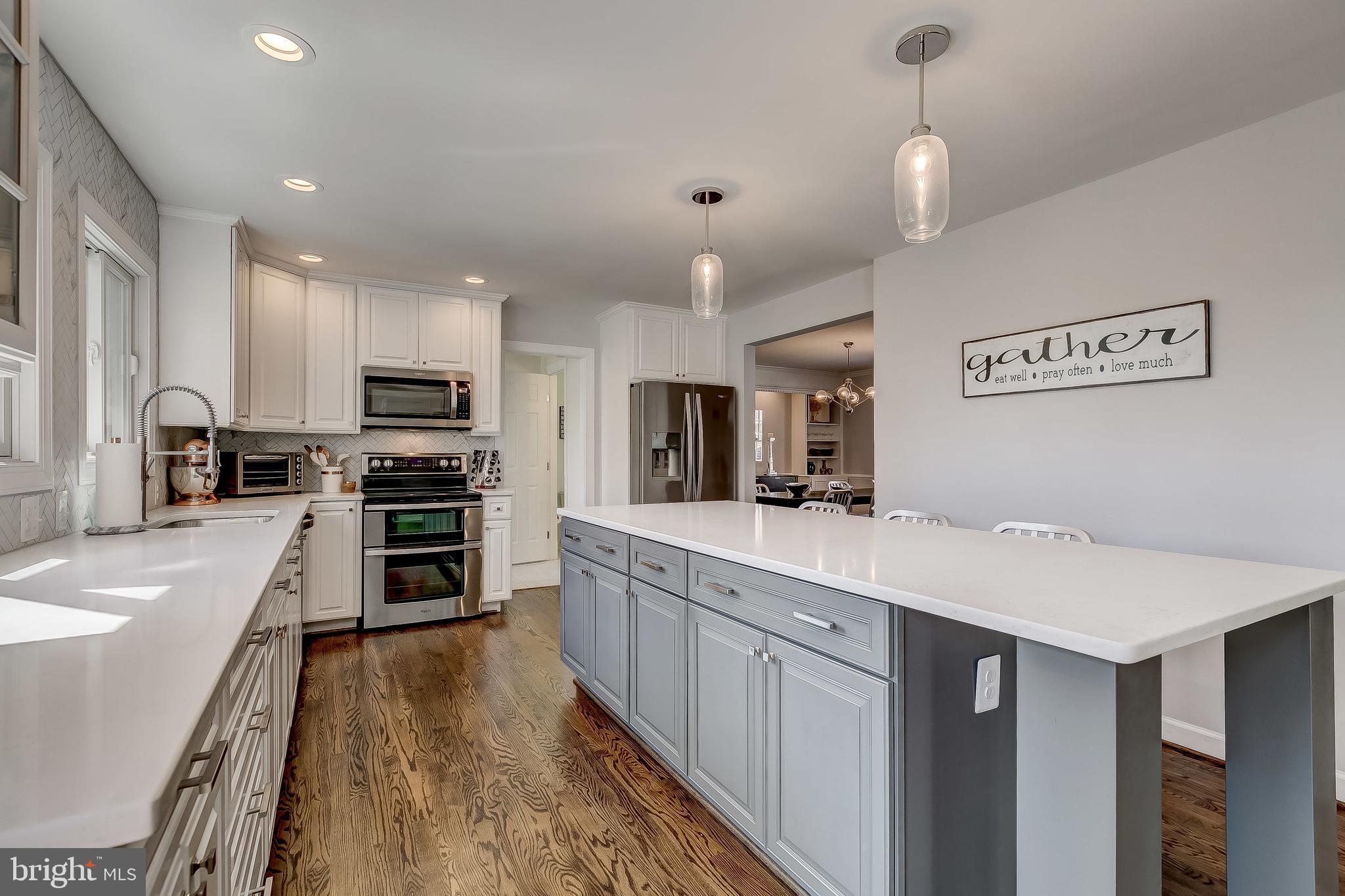 HOMELAND HISTORIC DISTRICT - Residential