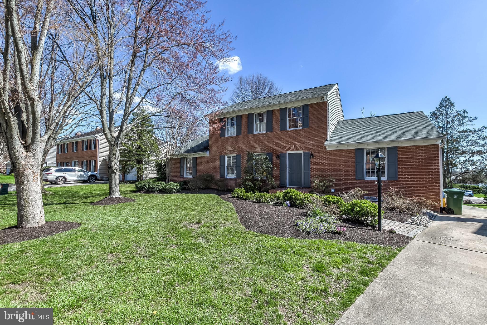 HOMELAND HISTORIC DISTRICT - Residential